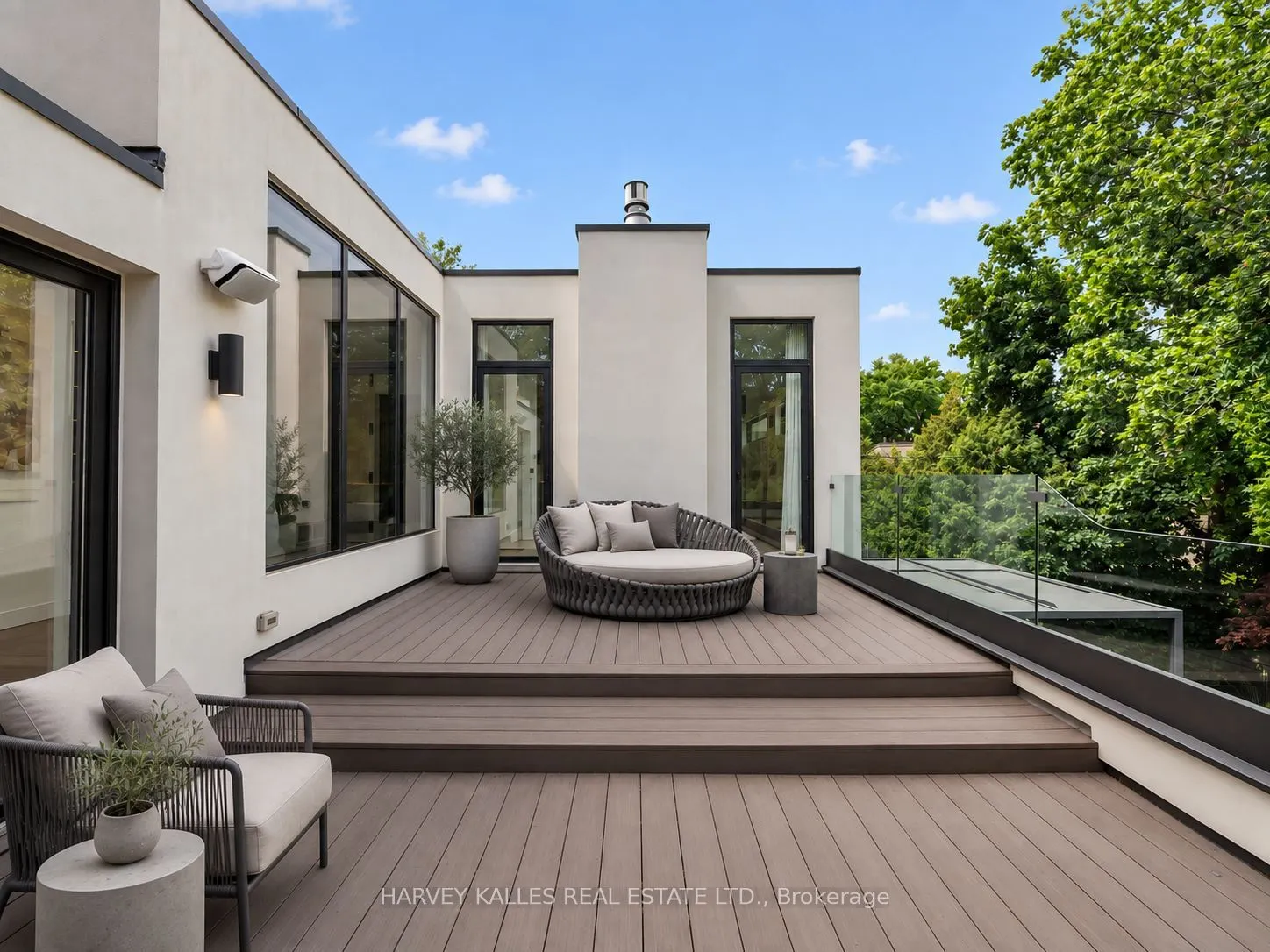 75 Ardwold Gate