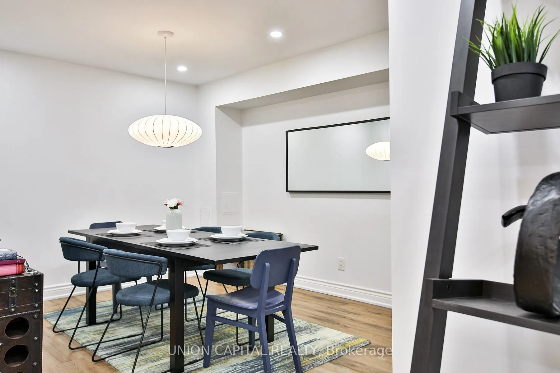 12 Sudbury Street #201