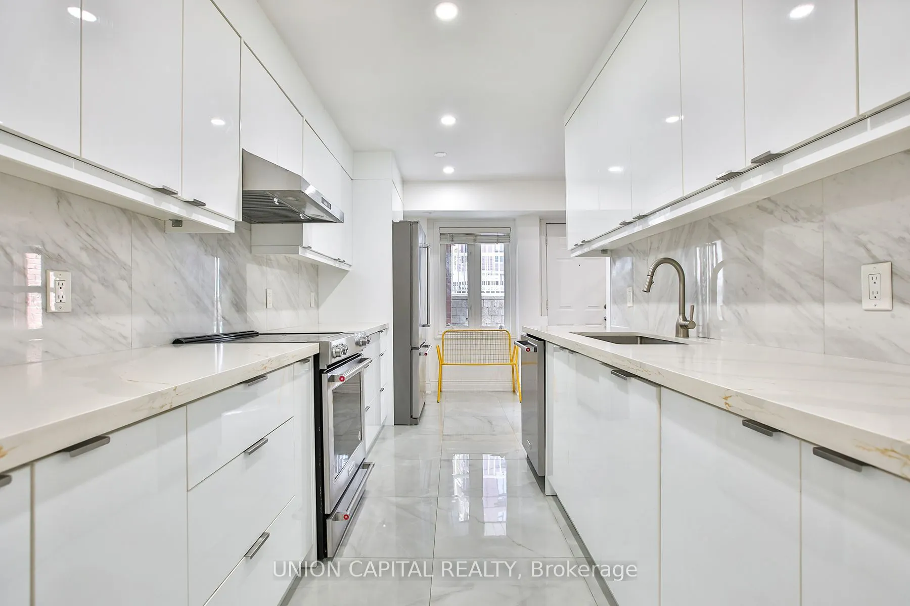 12 Sudbury Street #201