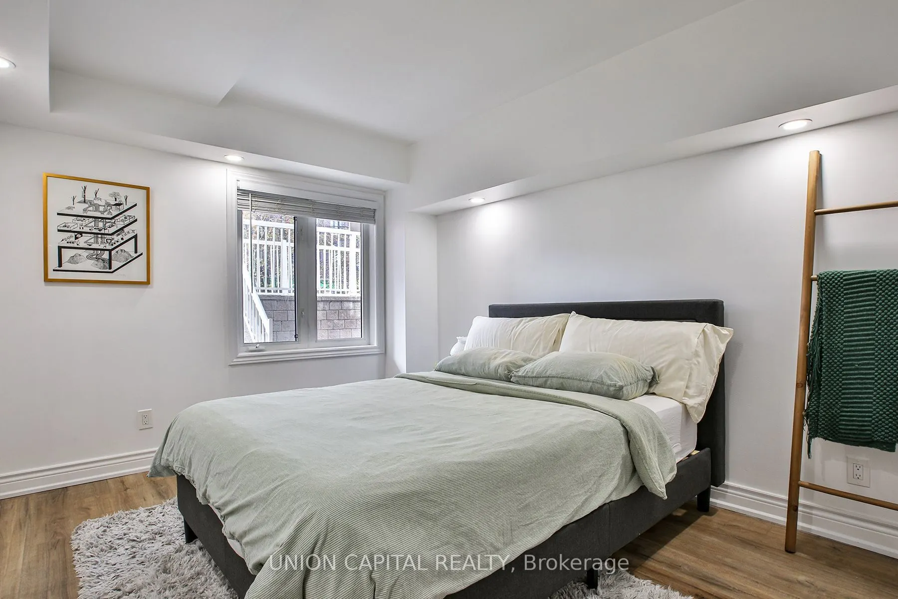 12 Sudbury Street #201