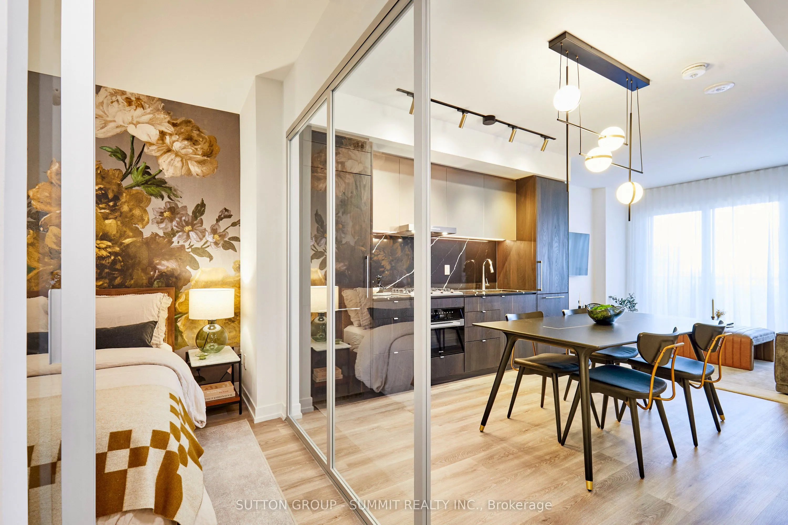 771 YONGE Street #2501