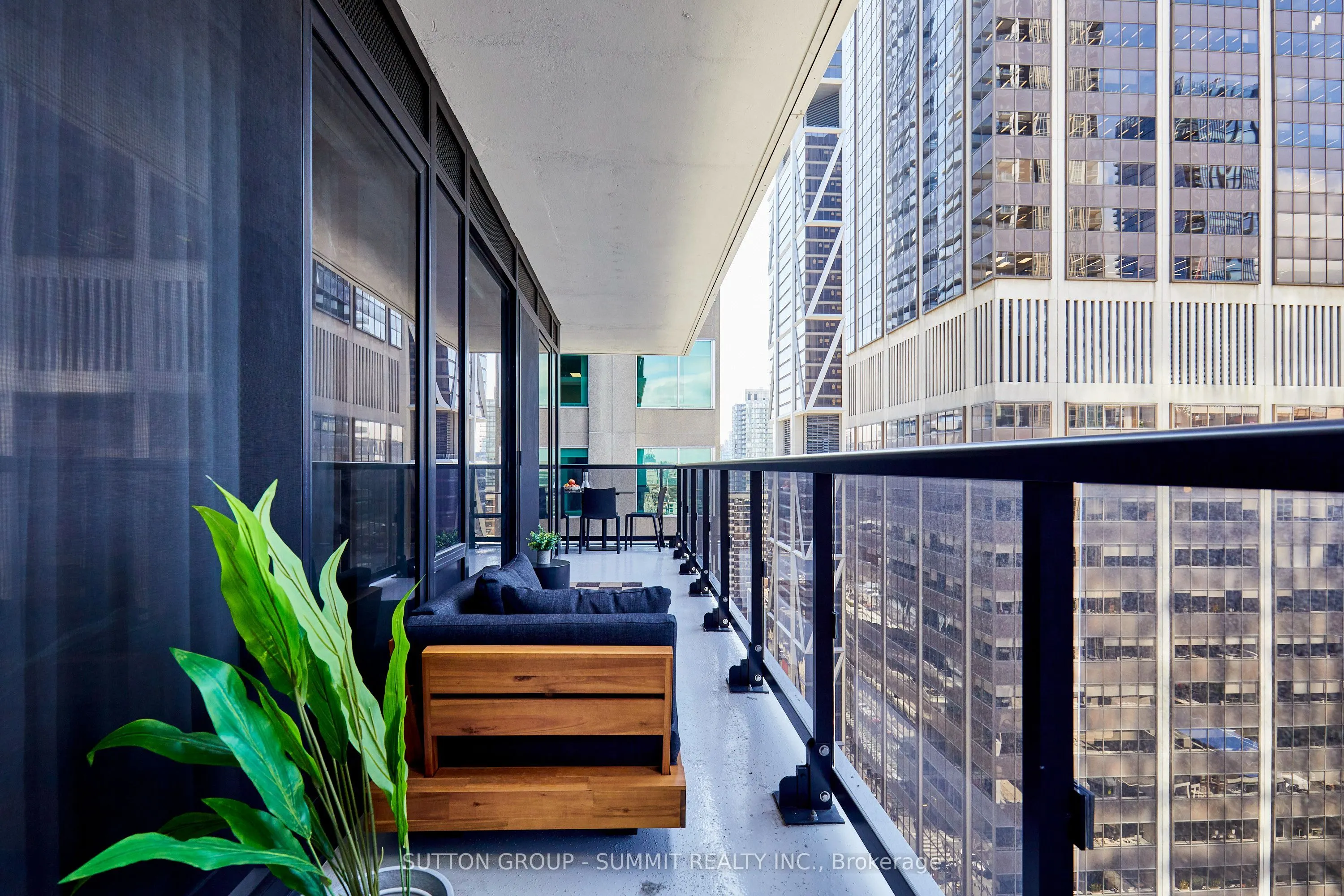 771 YONGE Street #2501