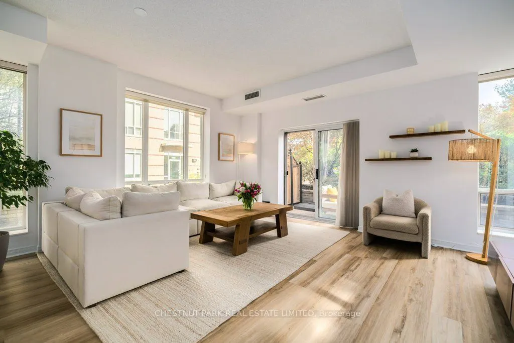 455 Rosewell Avenue #115