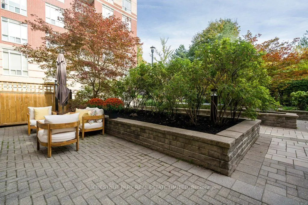 455 Rosewell Avenue #115