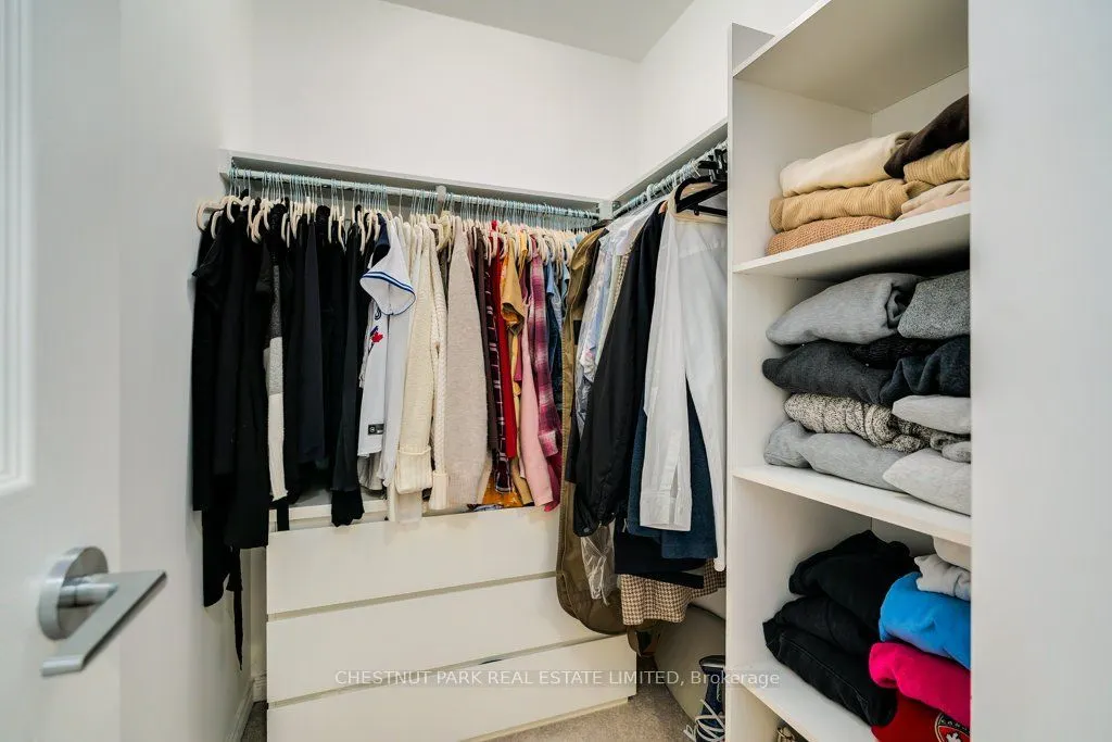 455 Rosewell Avenue #115