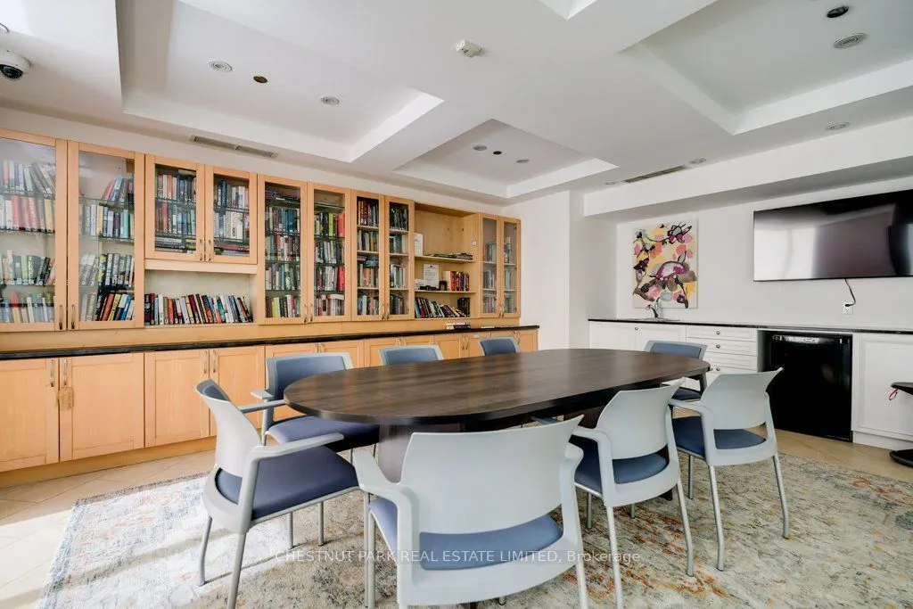 455 Rosewell Avenue #115