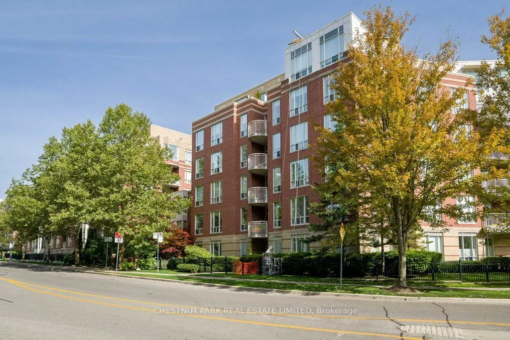 455 Rosewell Avenue #115