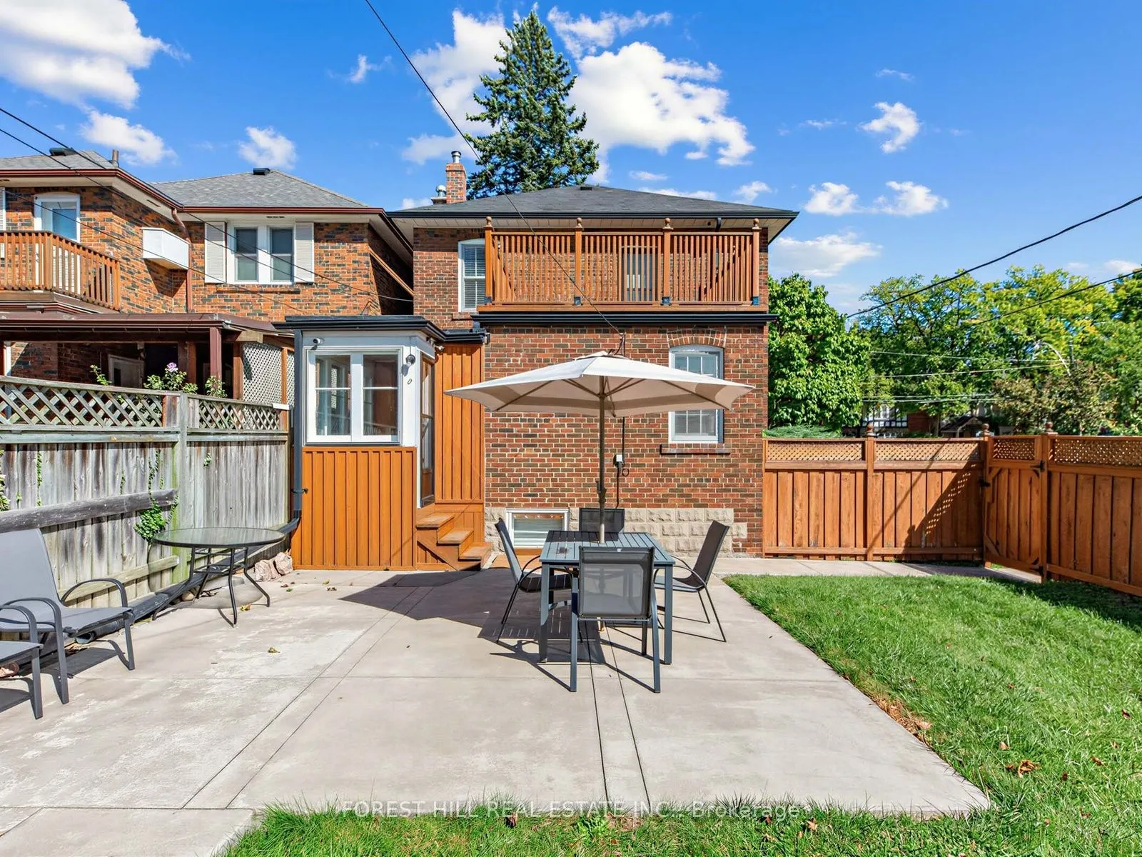 28 Castle Knock Road