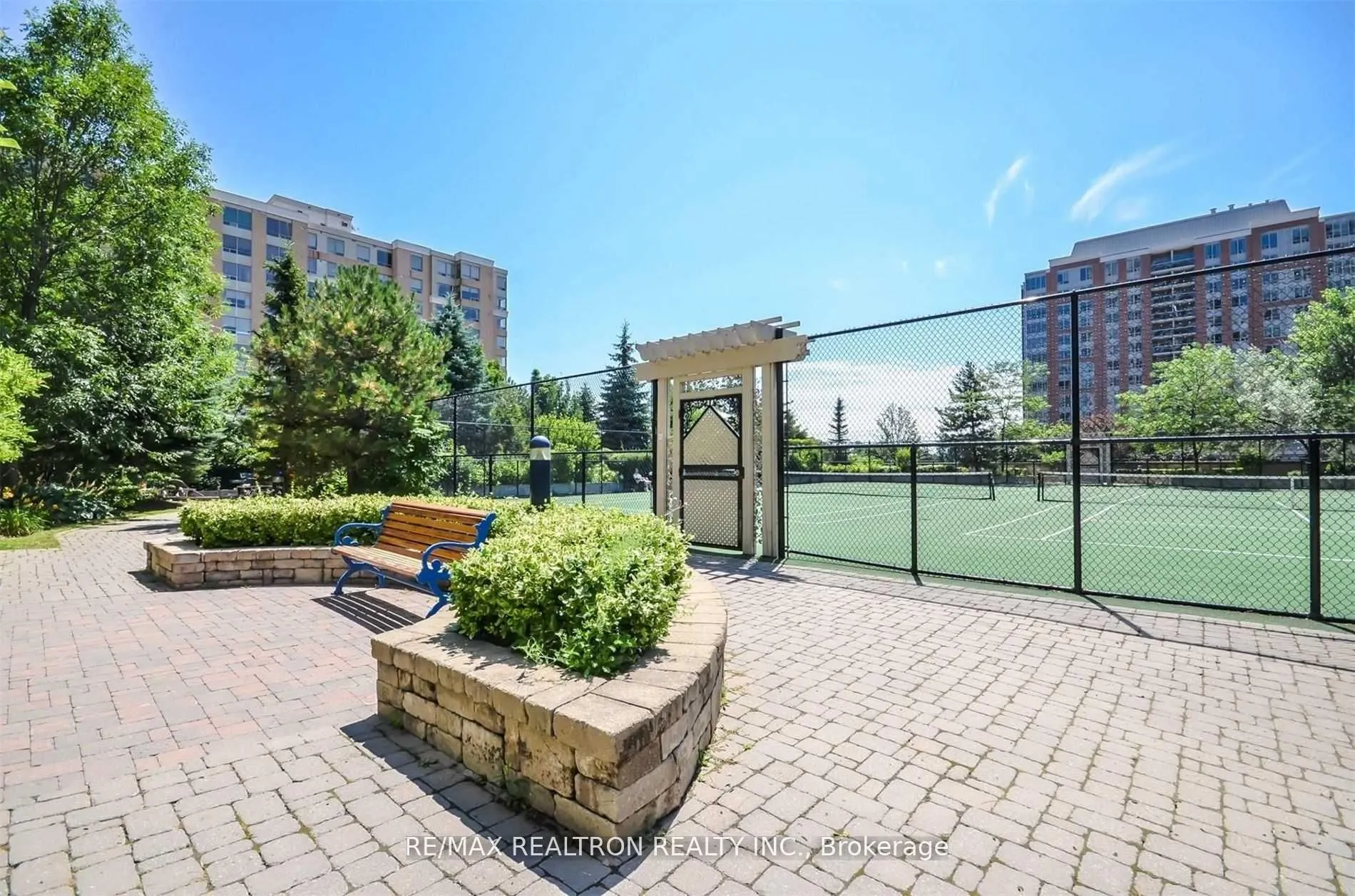 5 Northtown Way #1003