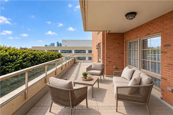 20 Burkebrook Place #502