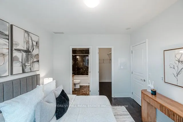 20 Burkebrook Place #502