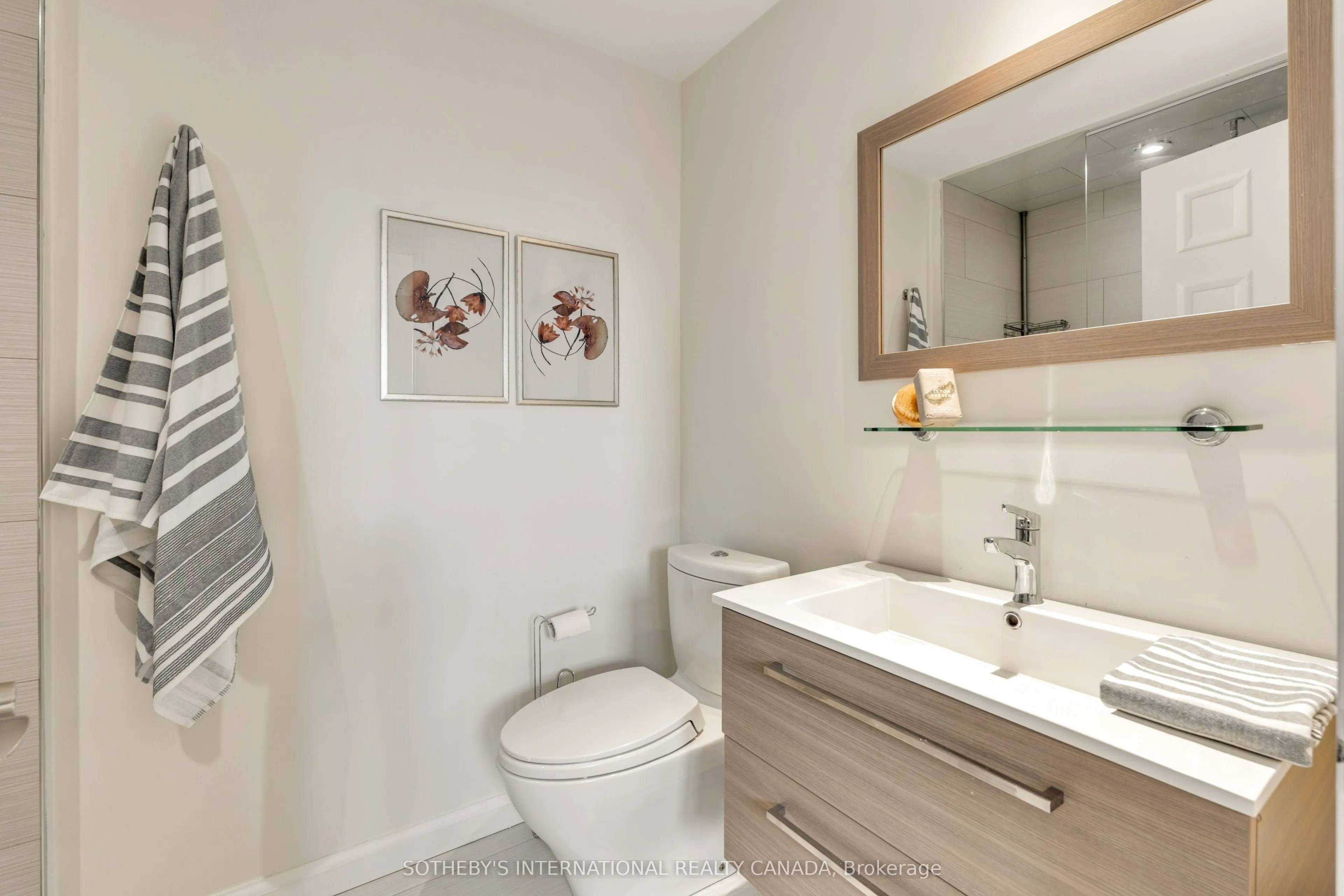 465 King Street E #17 & 18