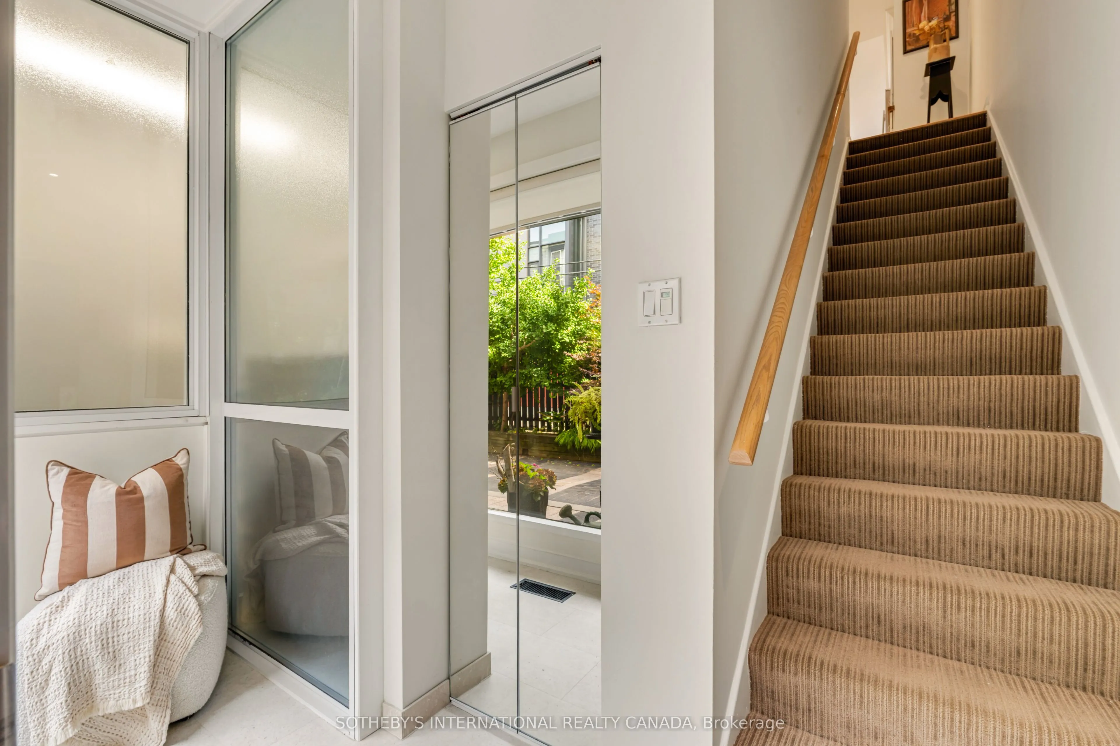 465 King Street E #17 & 18