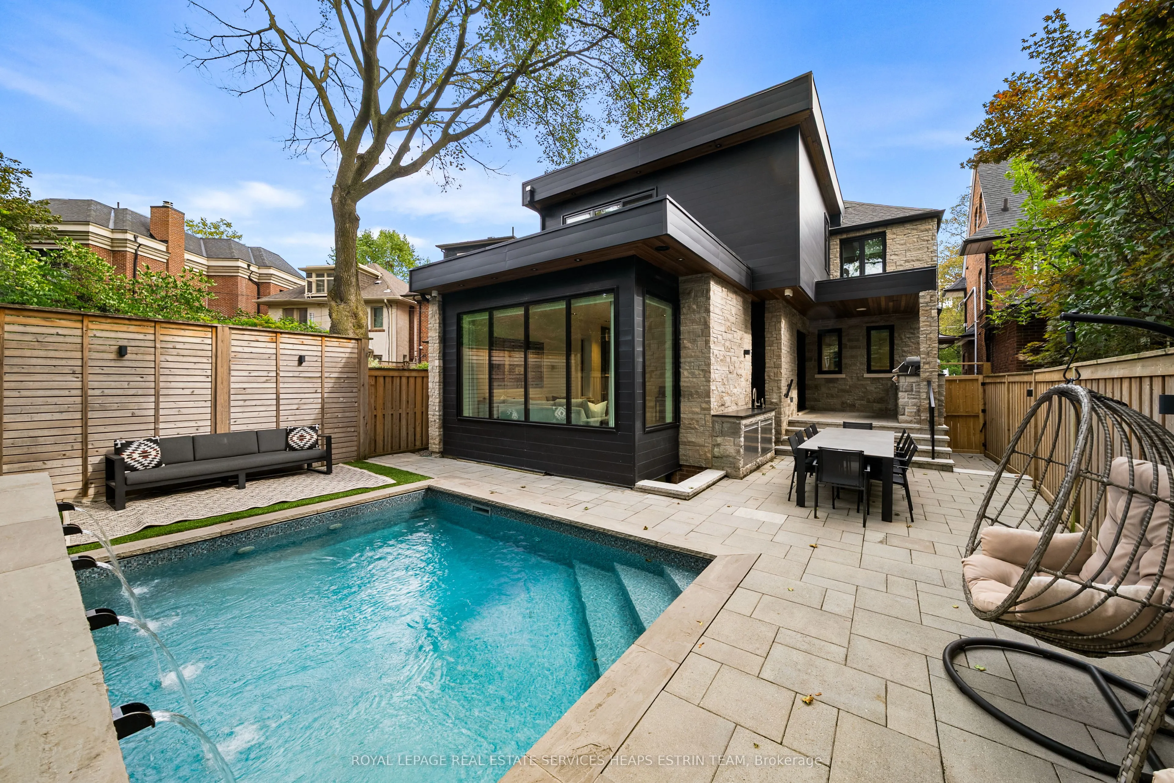 12 Millbank Avenue