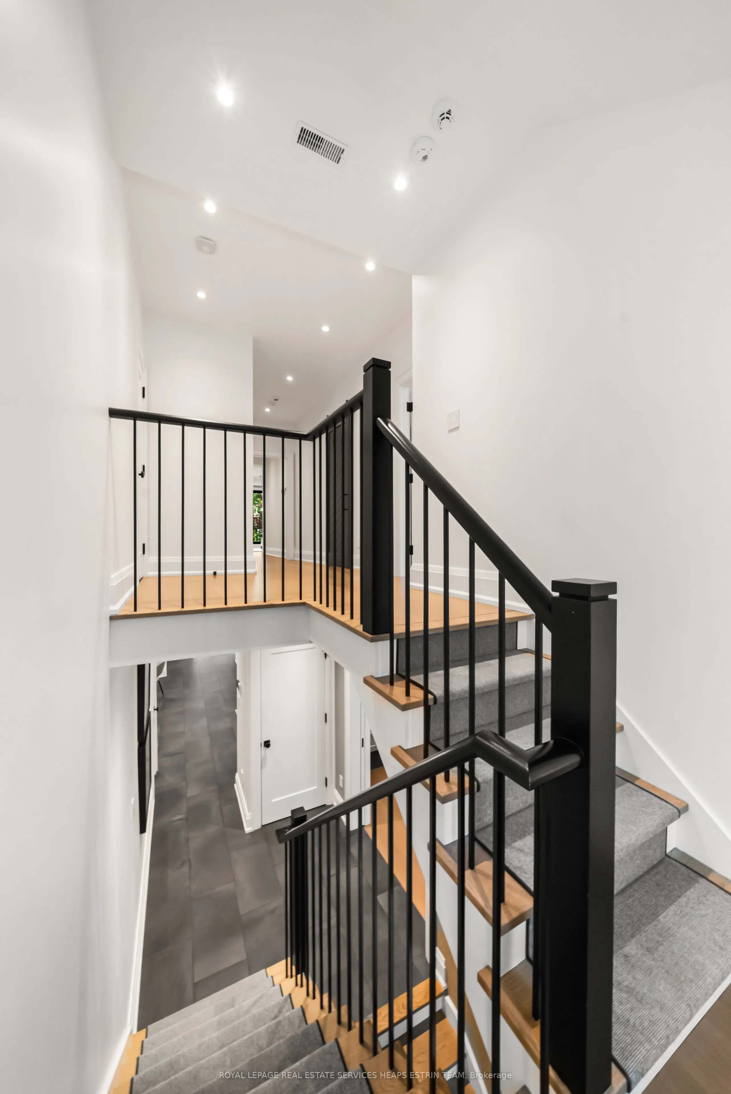 12 Millbank Avenue