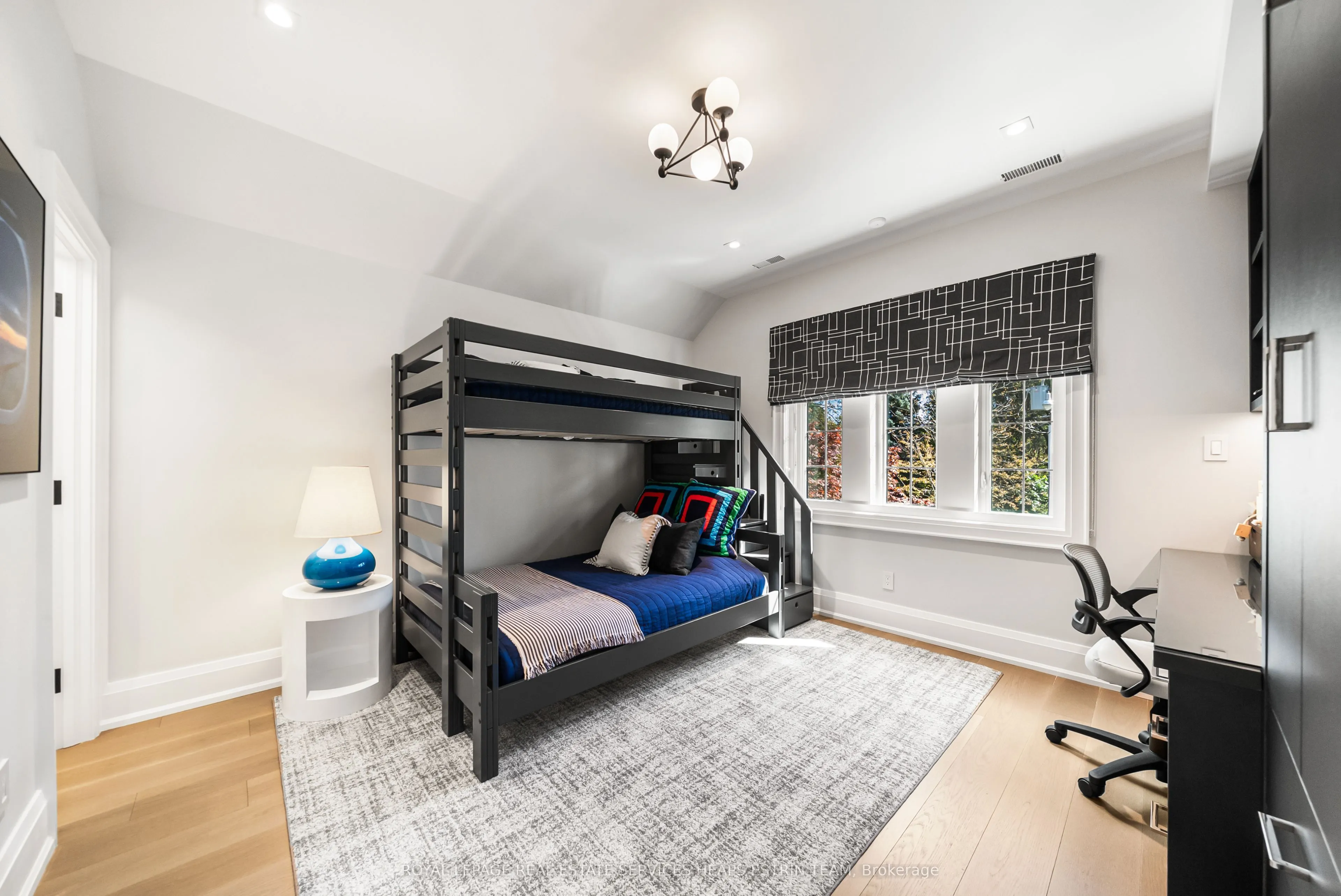 12 Millbank Avenue