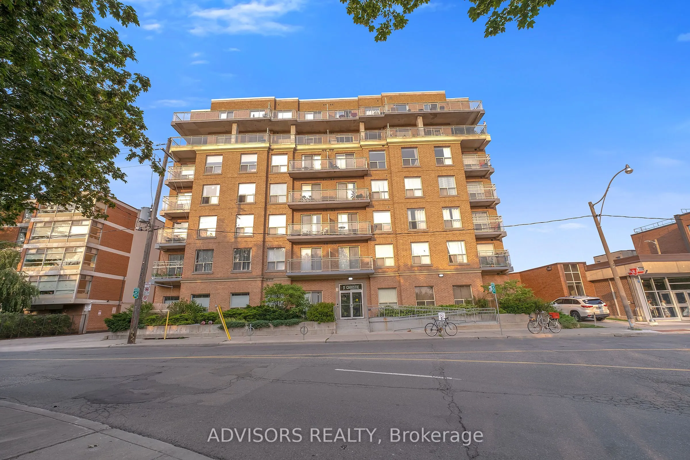 11 Christie Street #209