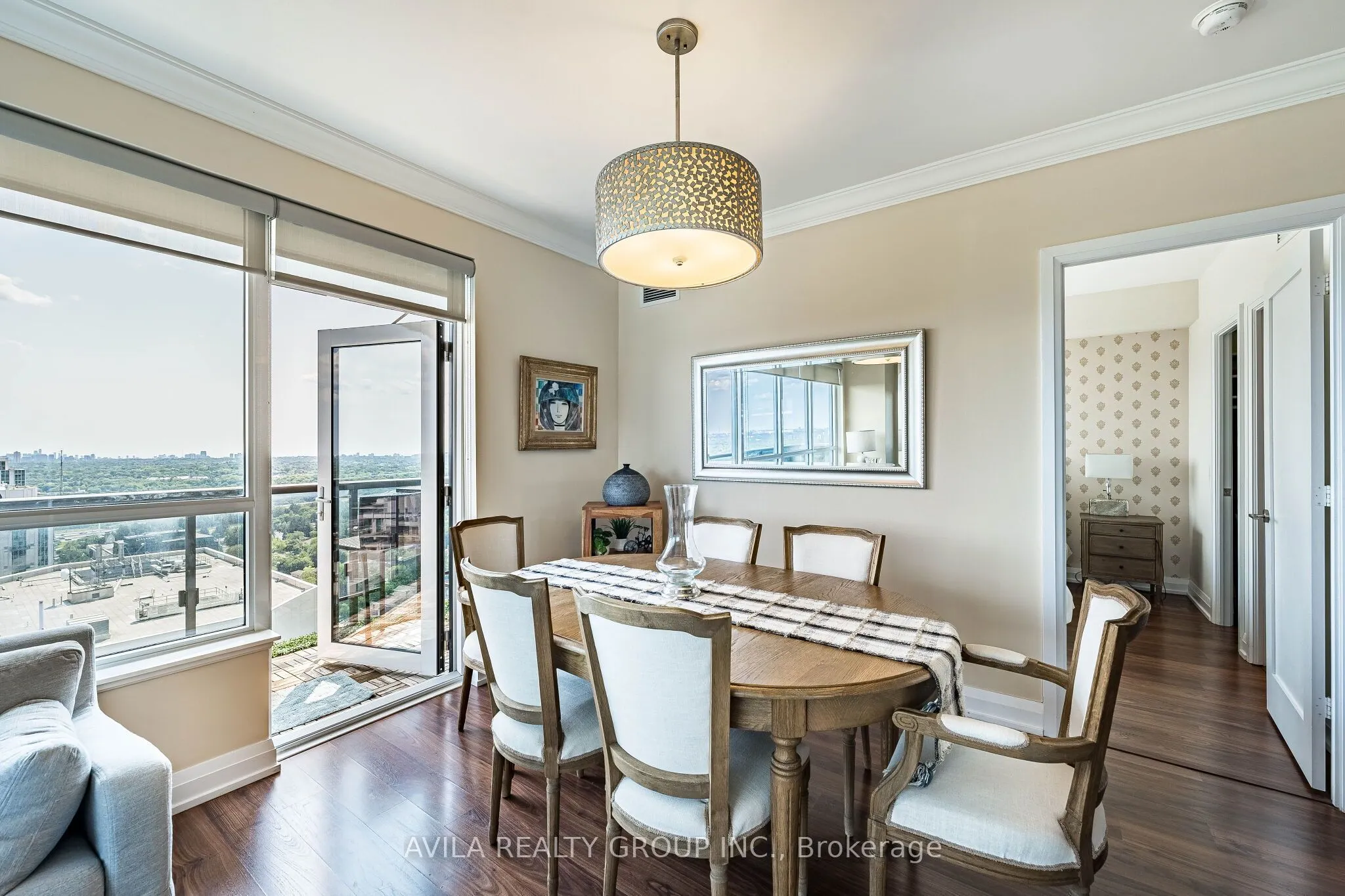 2 Anndale Drive #2708
