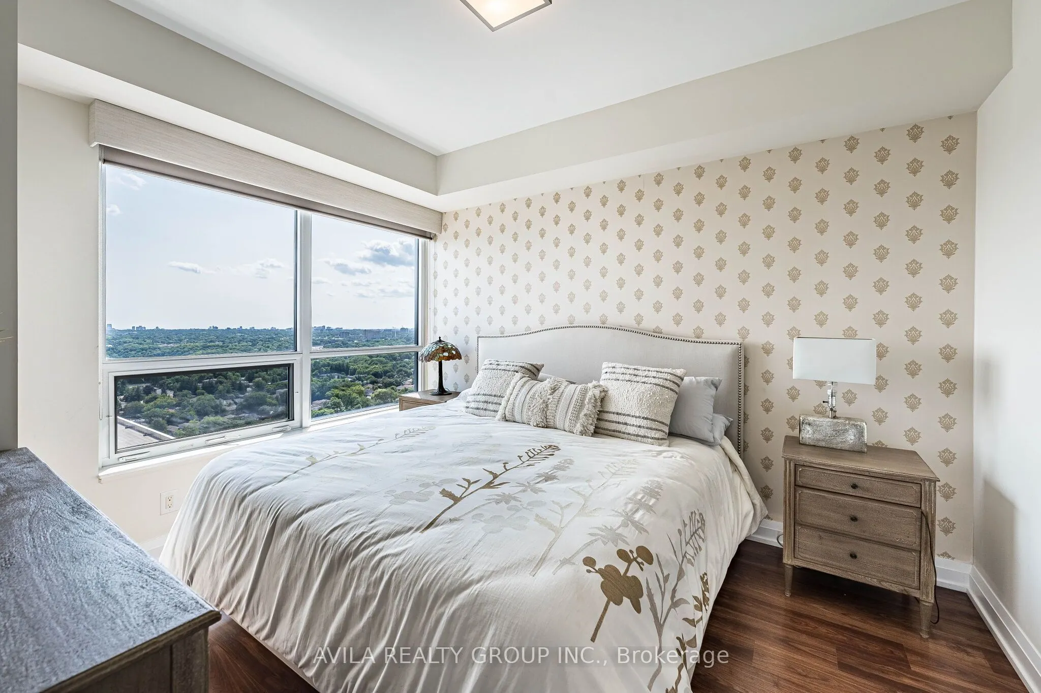 2 Anndale Drive #2708
