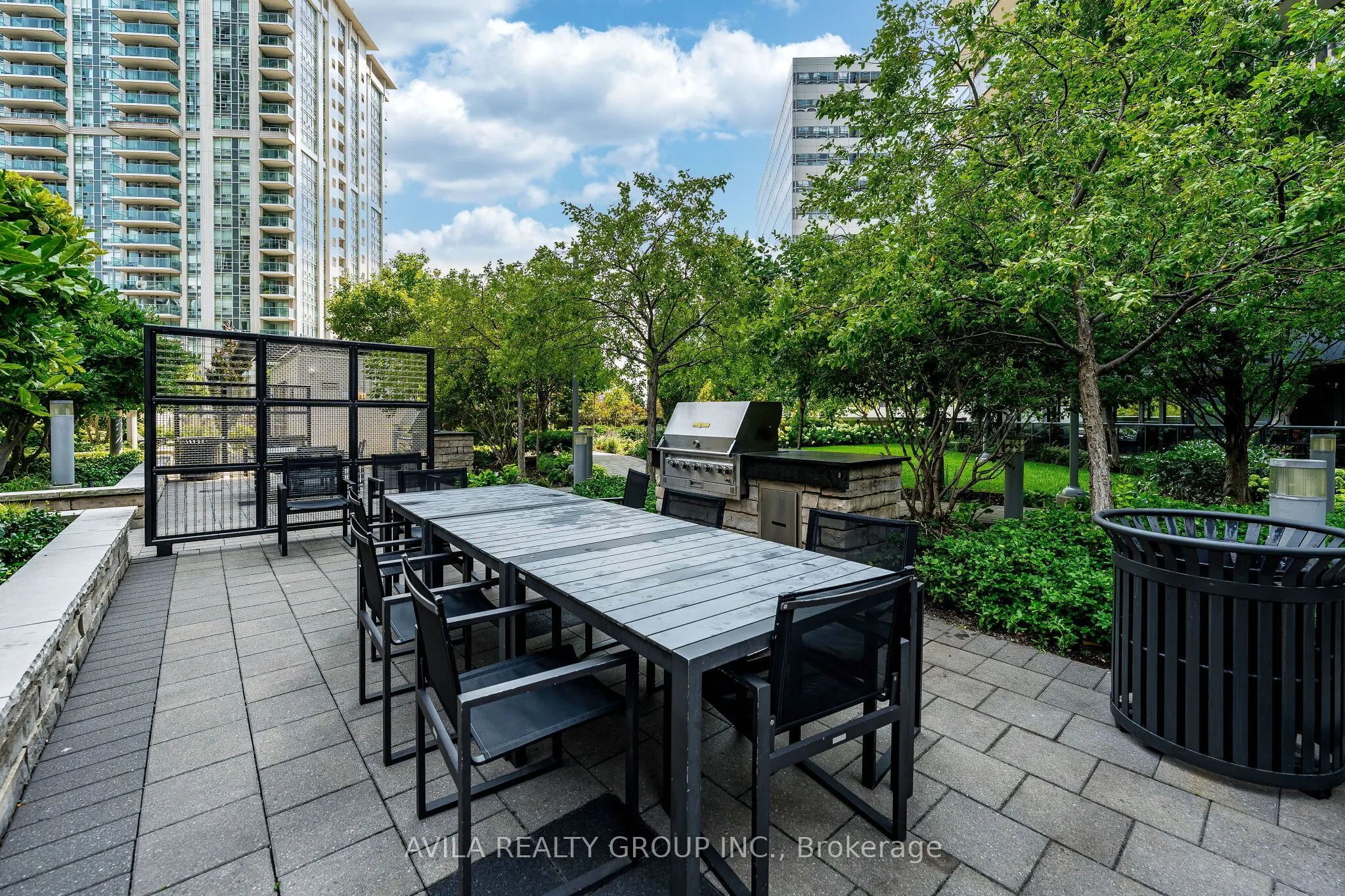 2 Anndale Drive #2708
