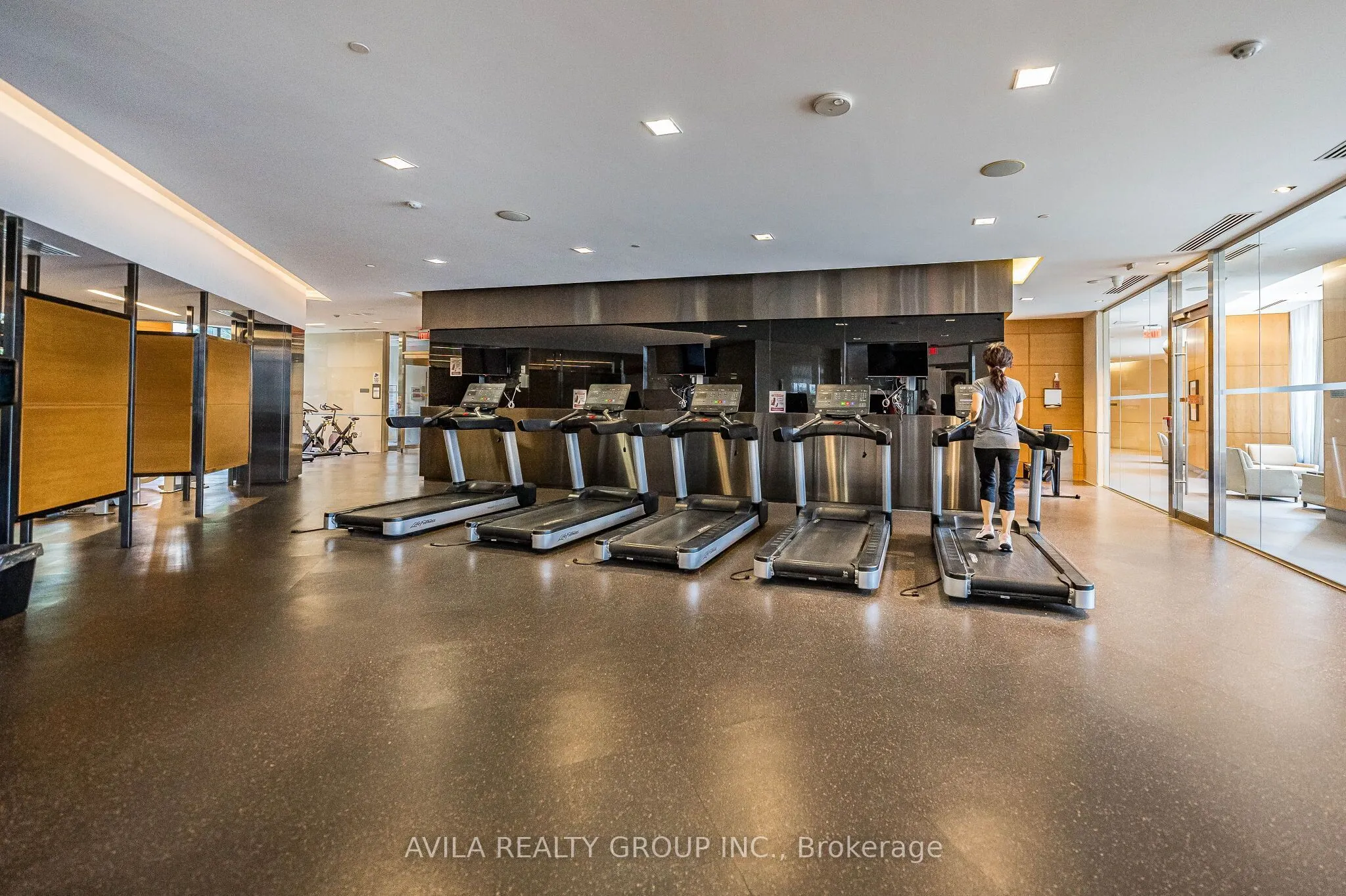 2 Anndale Drive #2708