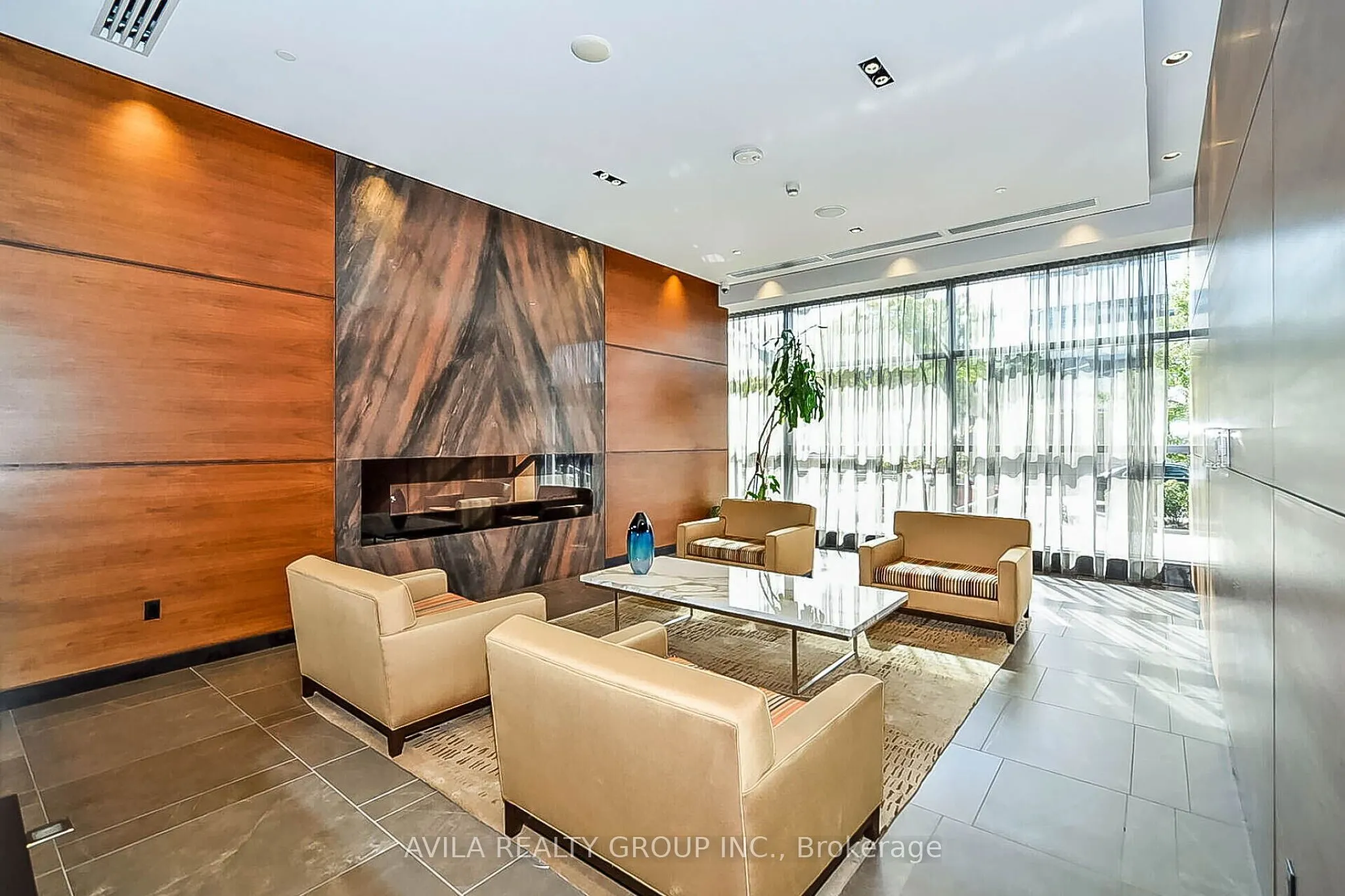 2 Anndale Drive #2708