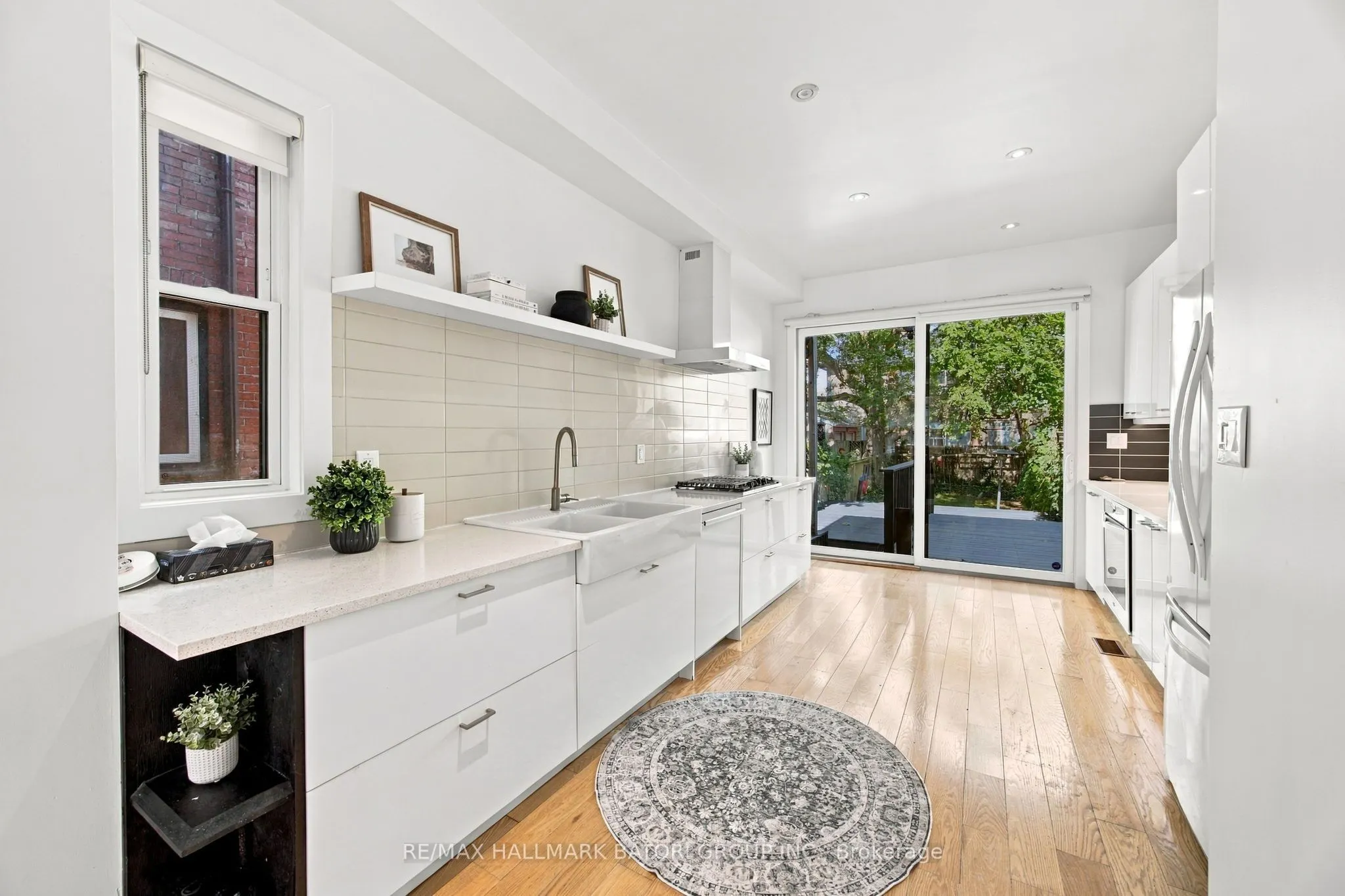 128 Wells Street