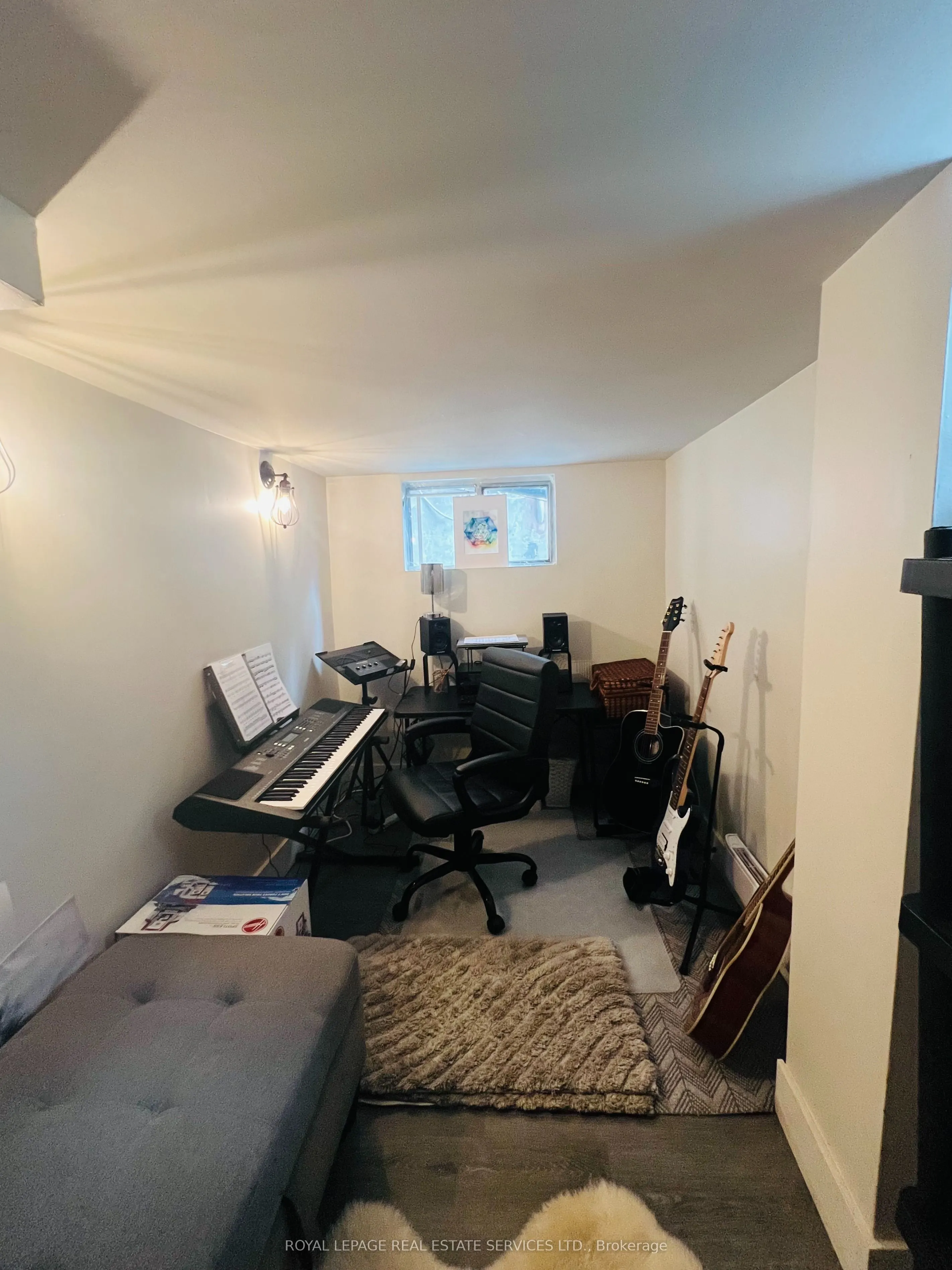 263 Grace Street #Lower