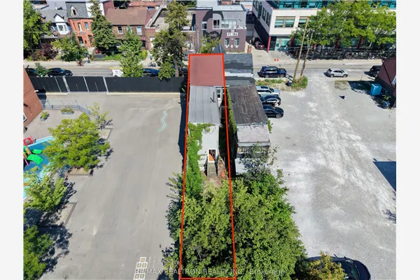 631 Richmond Street W