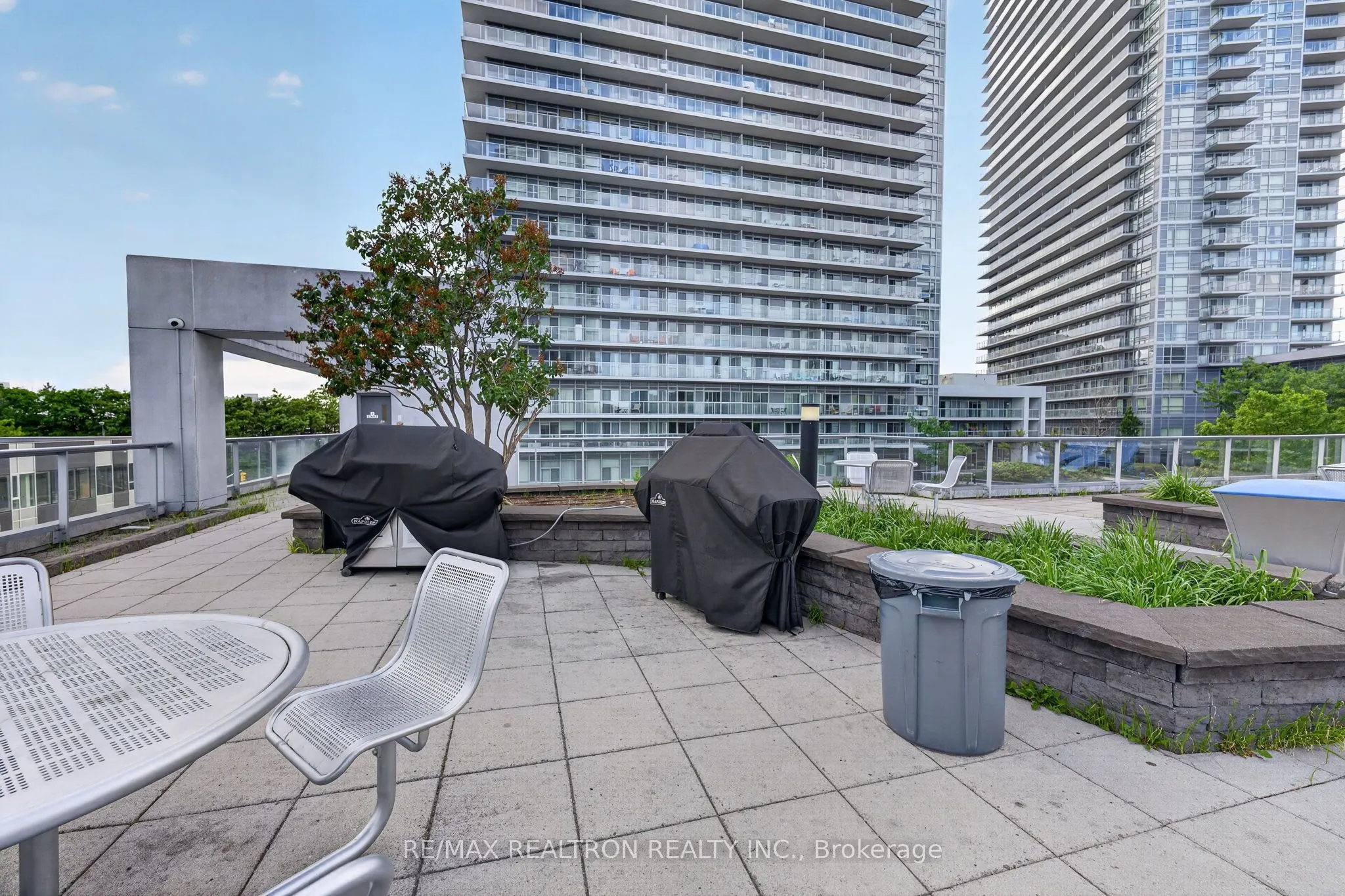 275 Yorkland Road ## 209