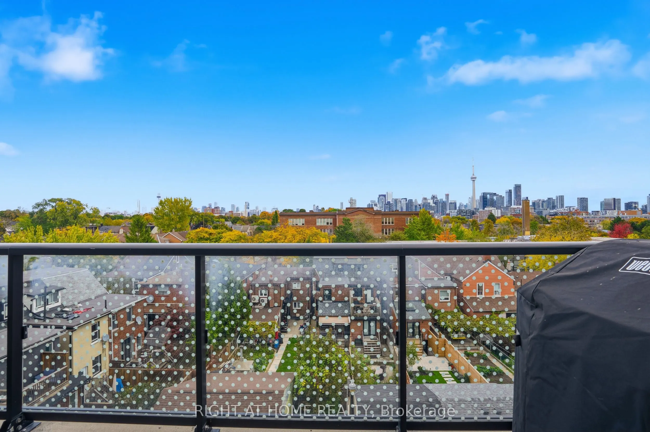 109 Ossington Avenue #511