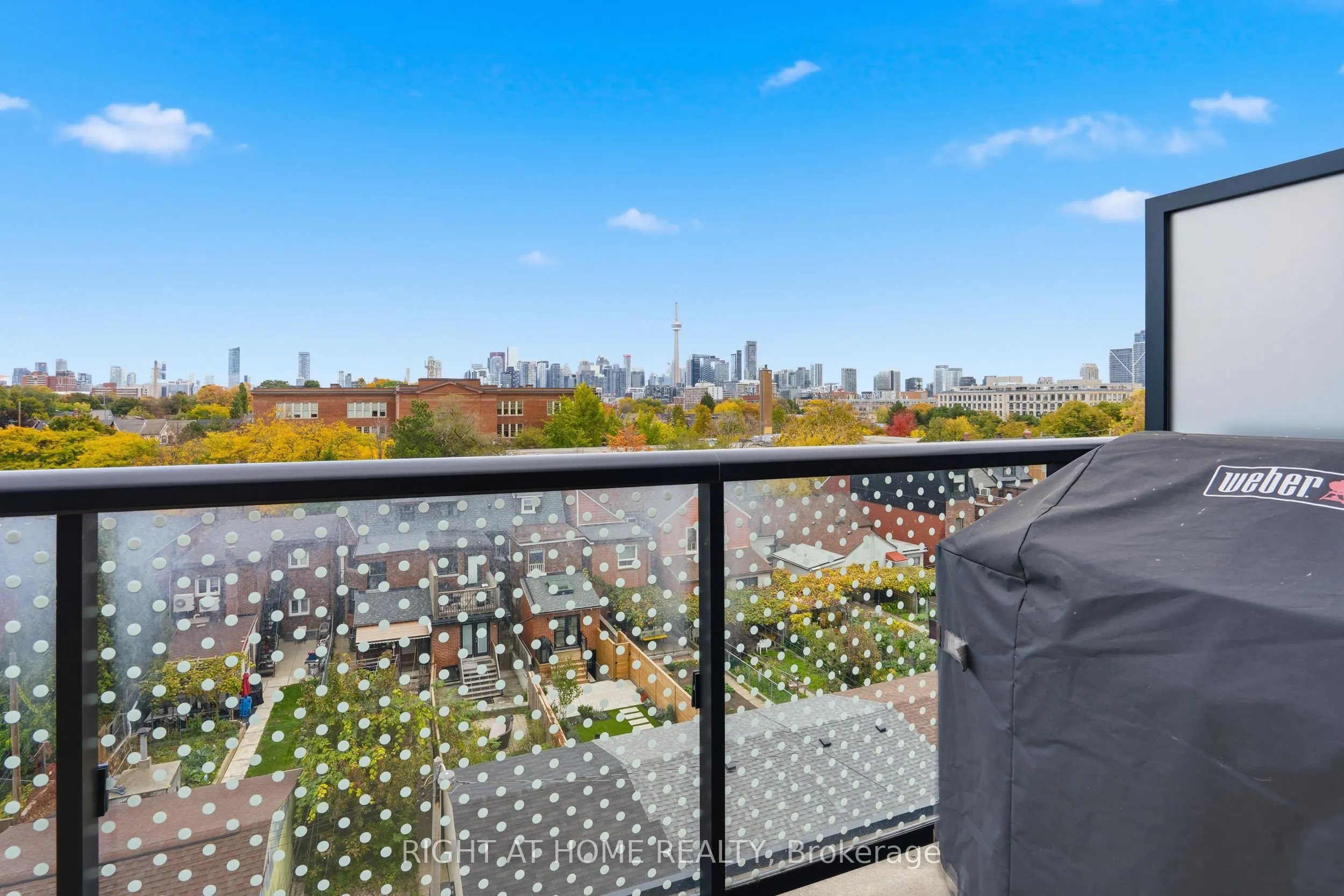109 Ossington Avenue #511