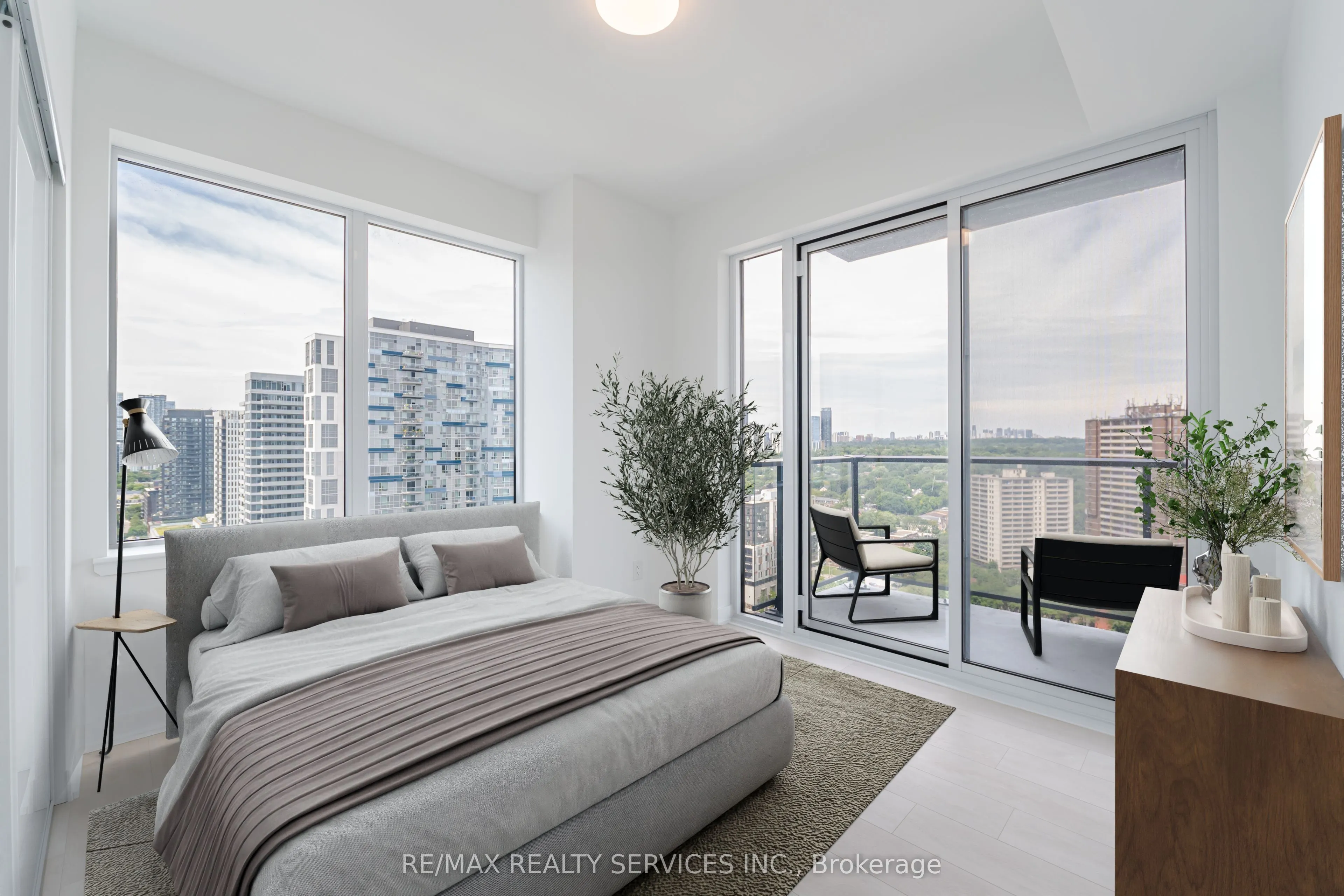5 Defries Street #2208