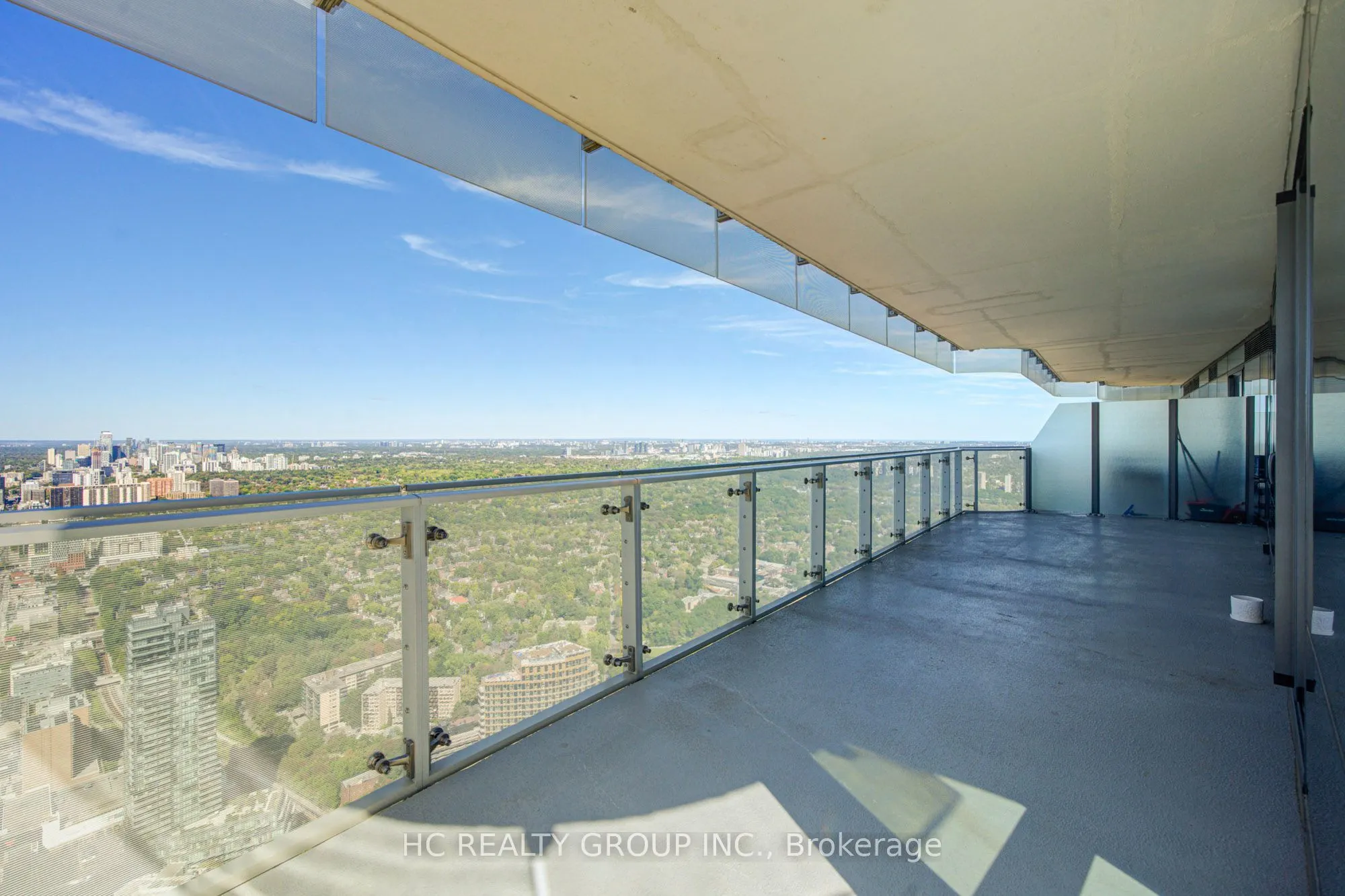 1 Bloor Street E #6209