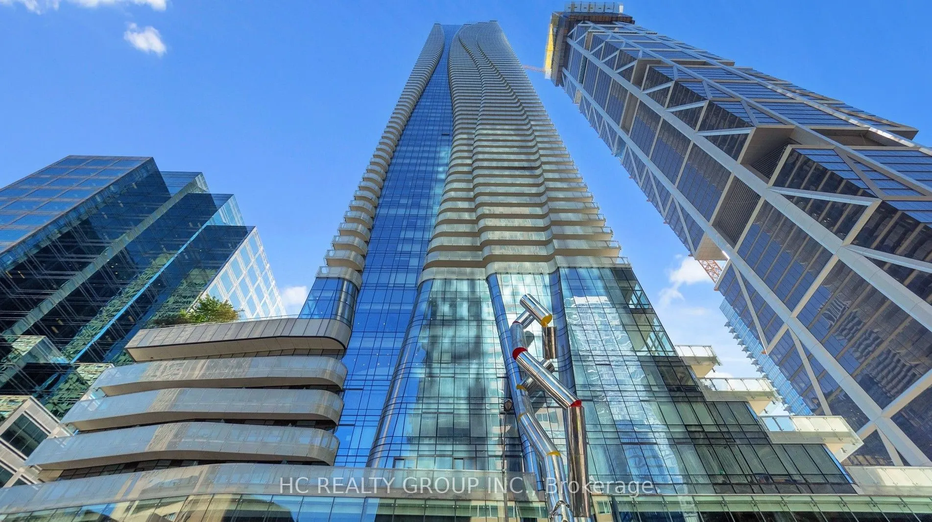 1 Bloor Street E #6209