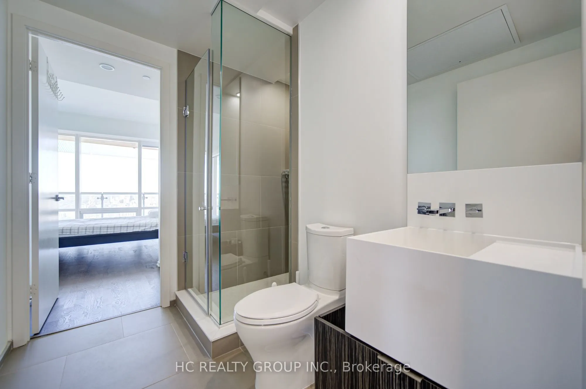 1 Bloor Street E #6209