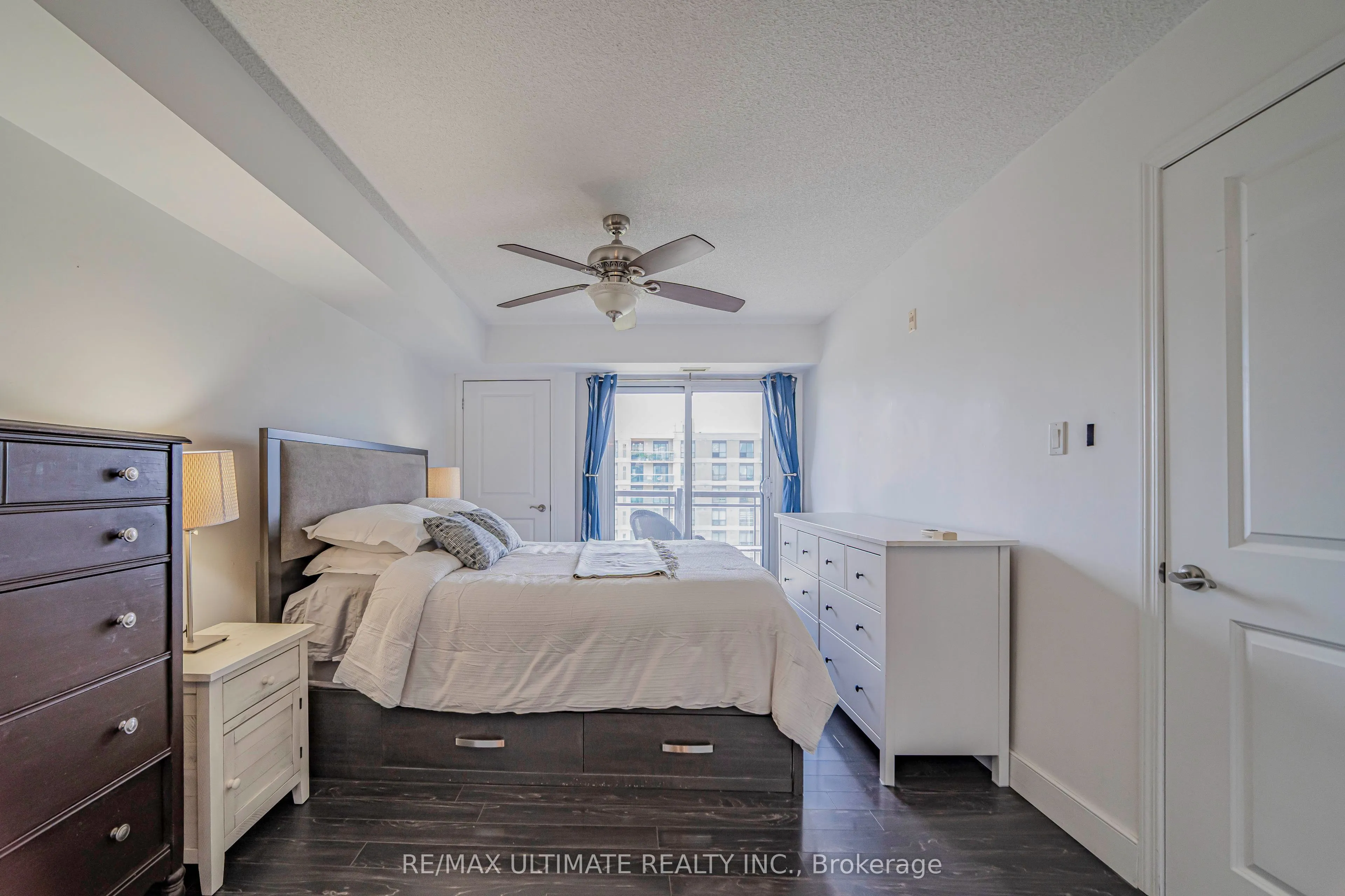 872 SHEPPARD Avenue W #513