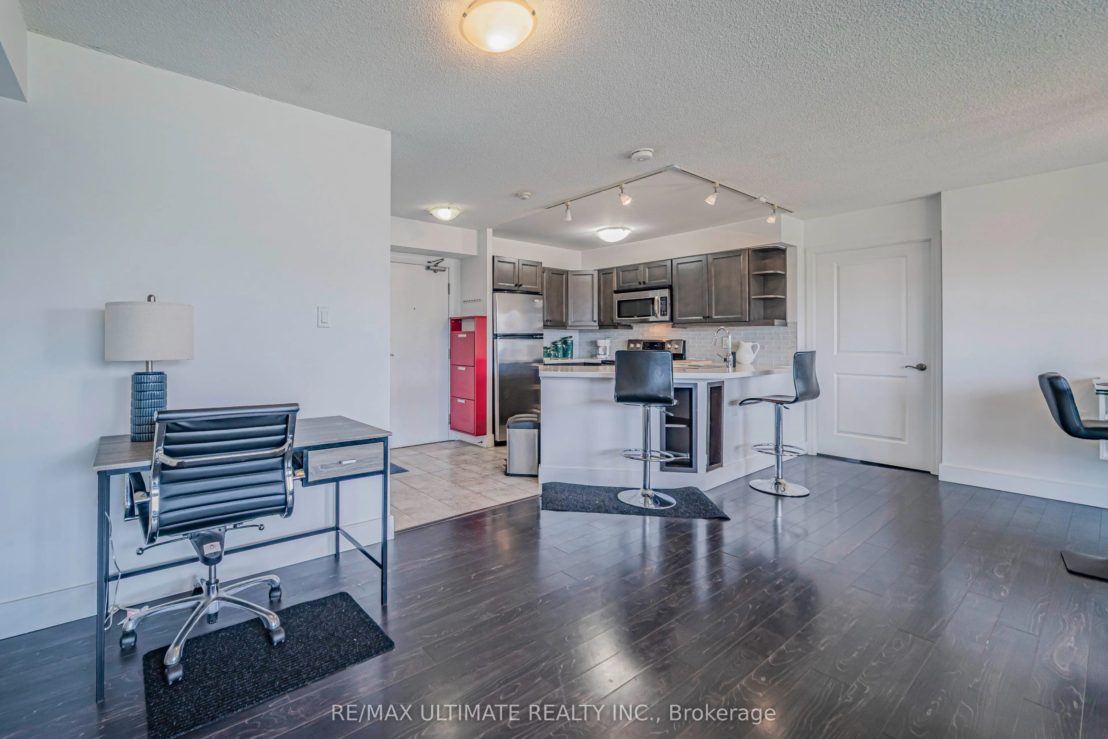 872 SHEPPARD Avenue W #513
