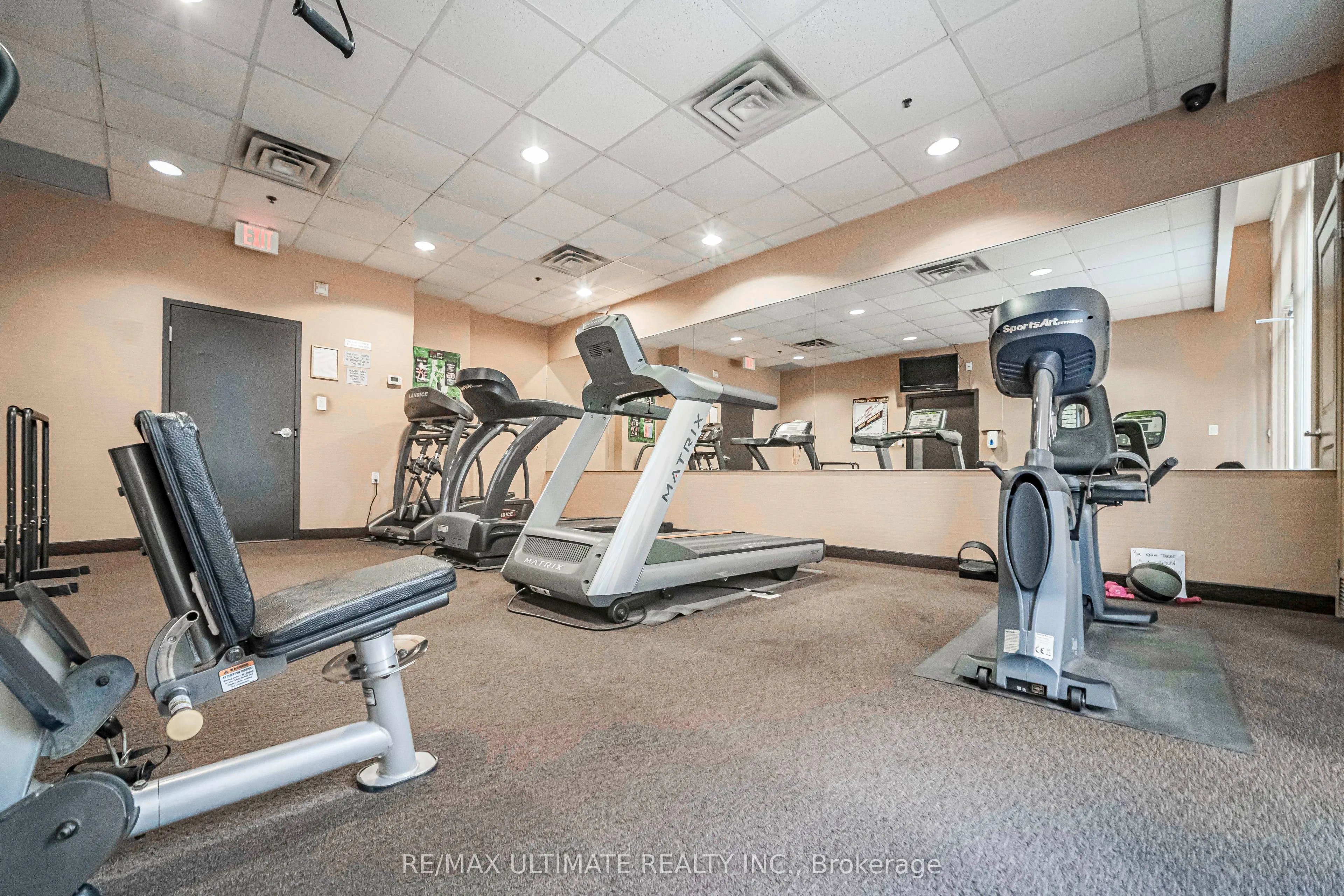 872 SHEPPARD Avenue W #513