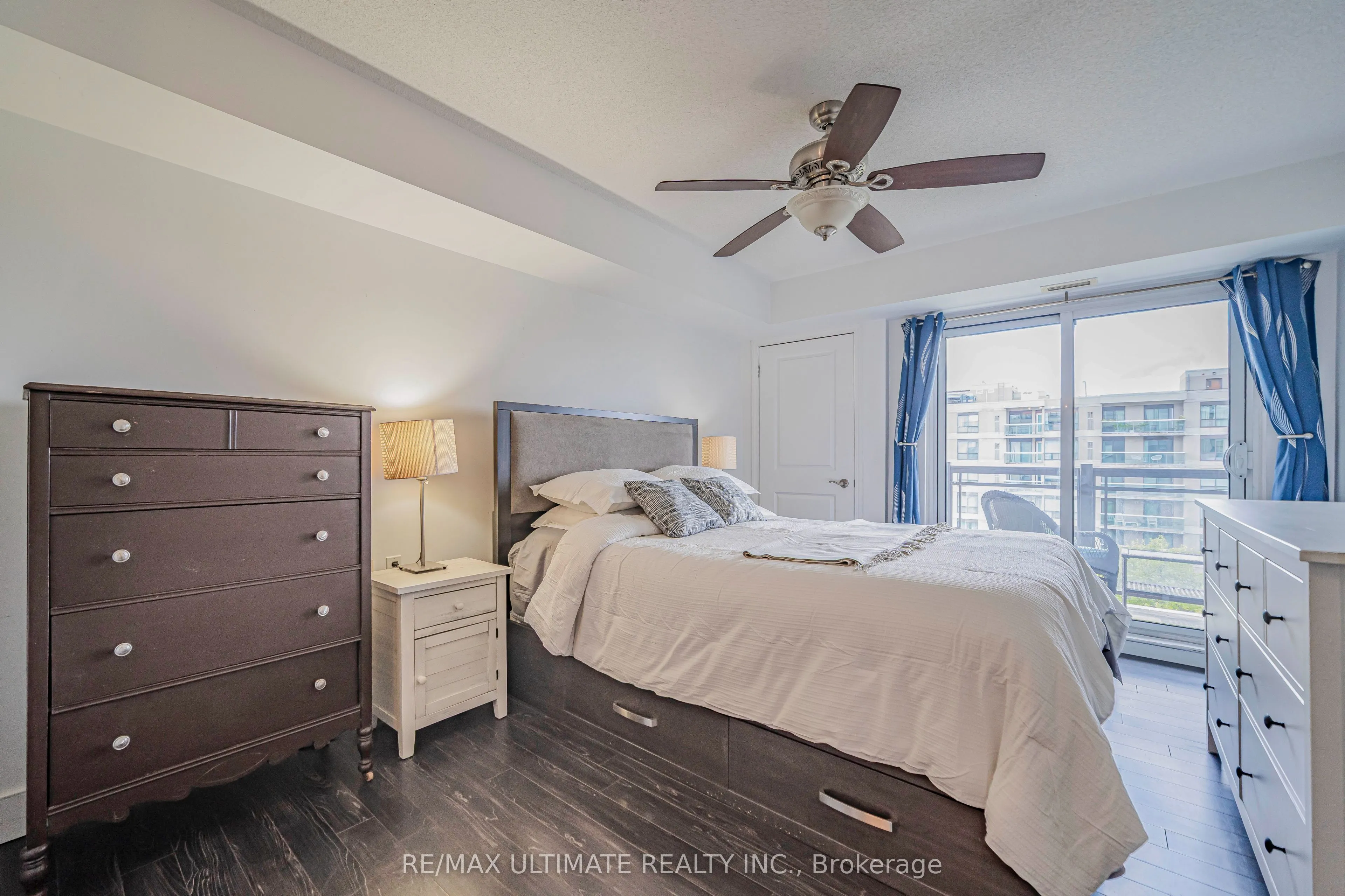 872 SHEPPARD Avenue W #513