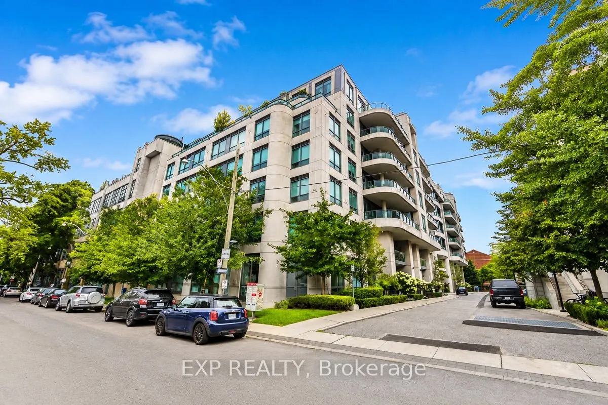 377 Madison Avenue #216
