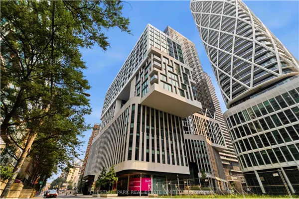 230 Simcoe Street