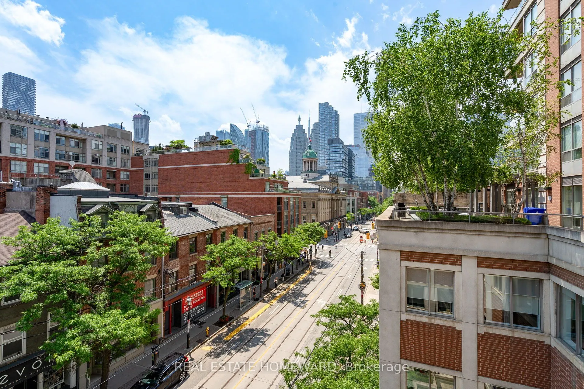 168 King Street E #302