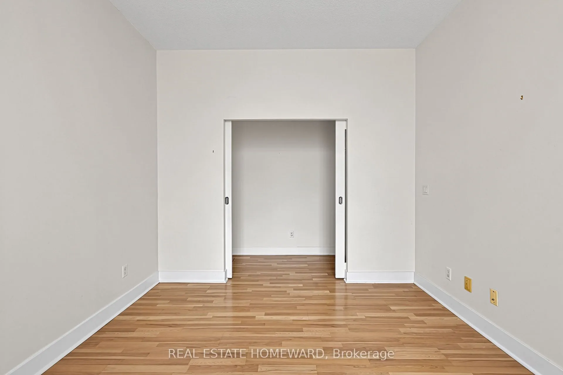 168 King Street E #302