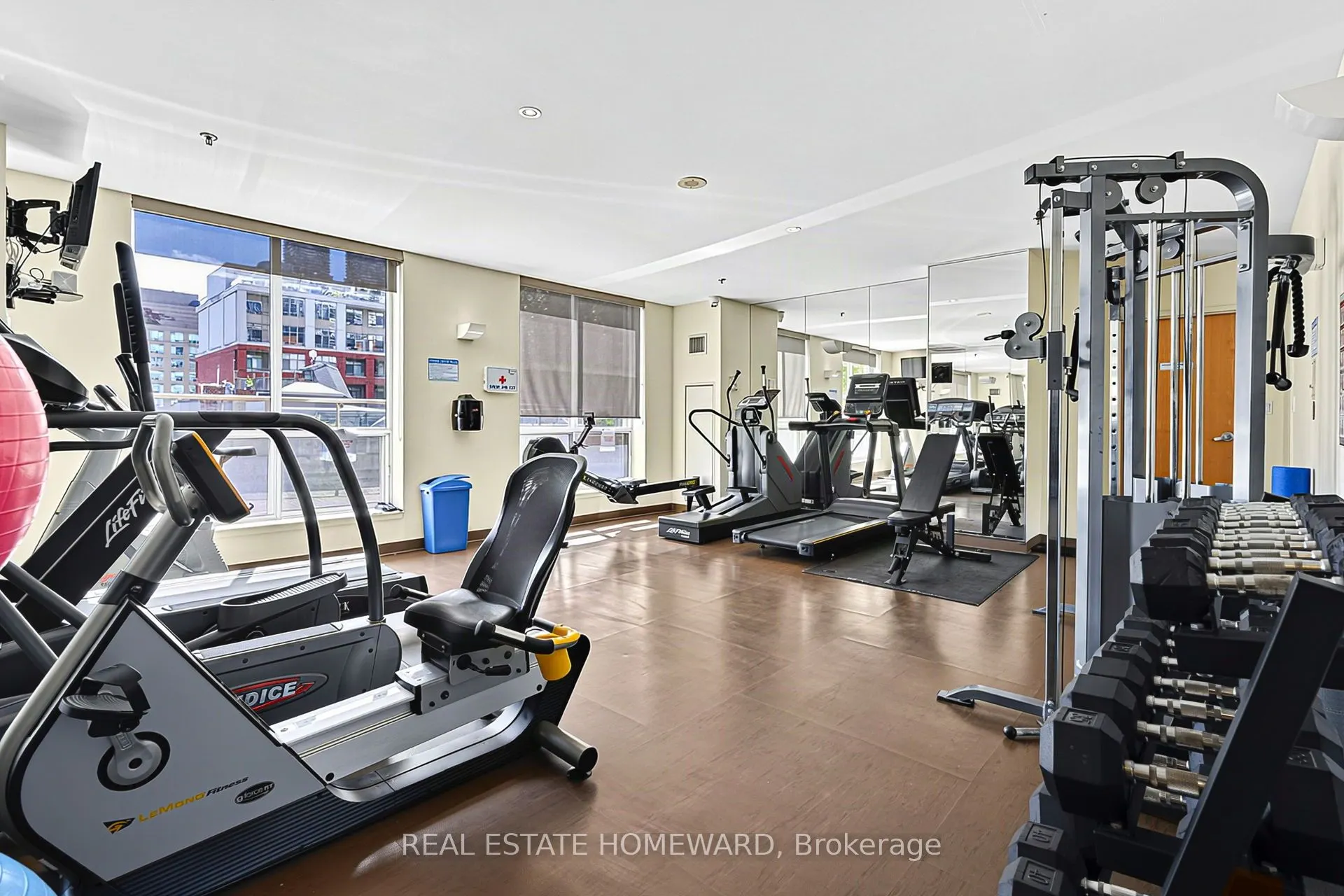 168 King Street E #302