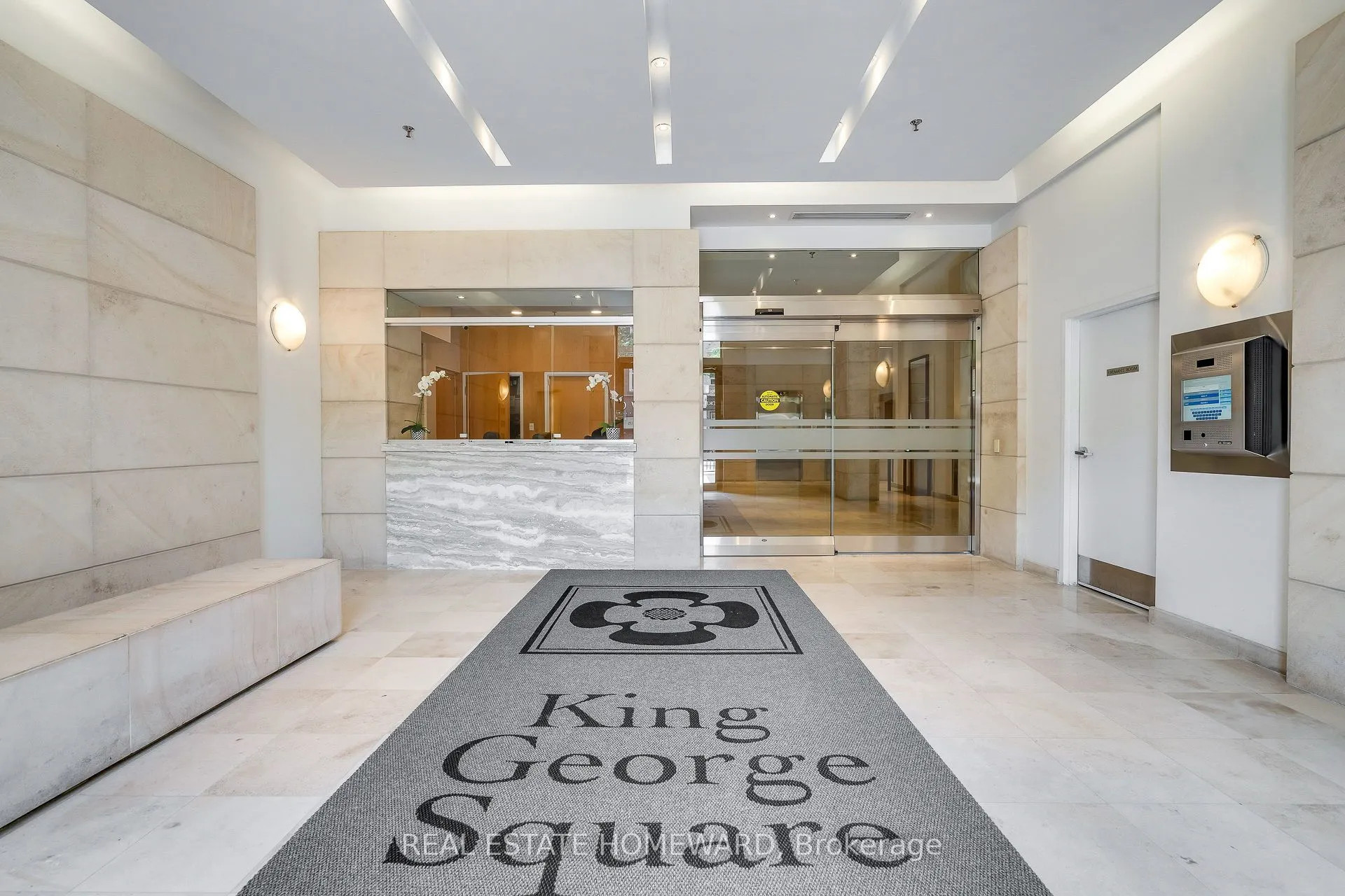 168 King Street E #302