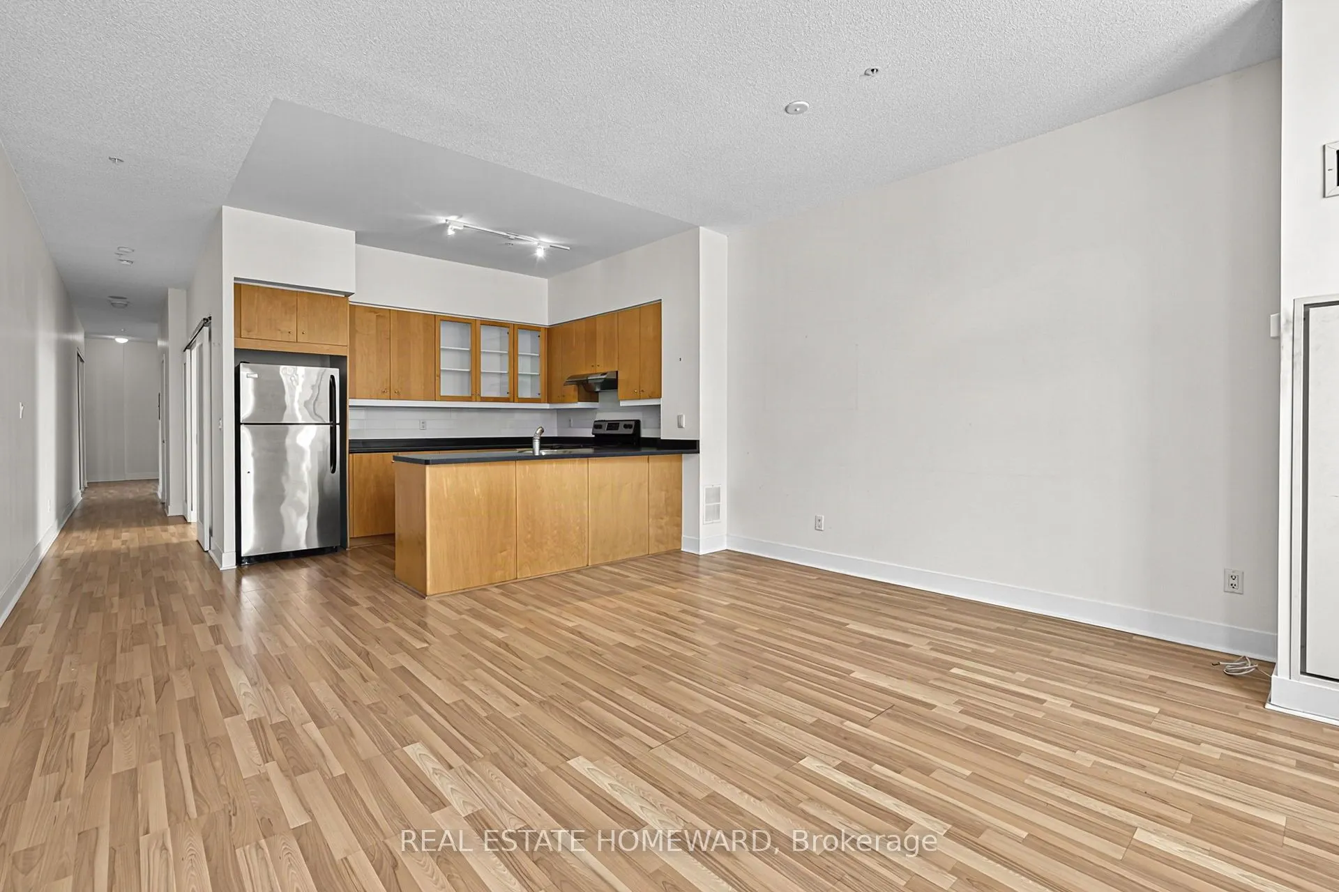 168 King Street E #302