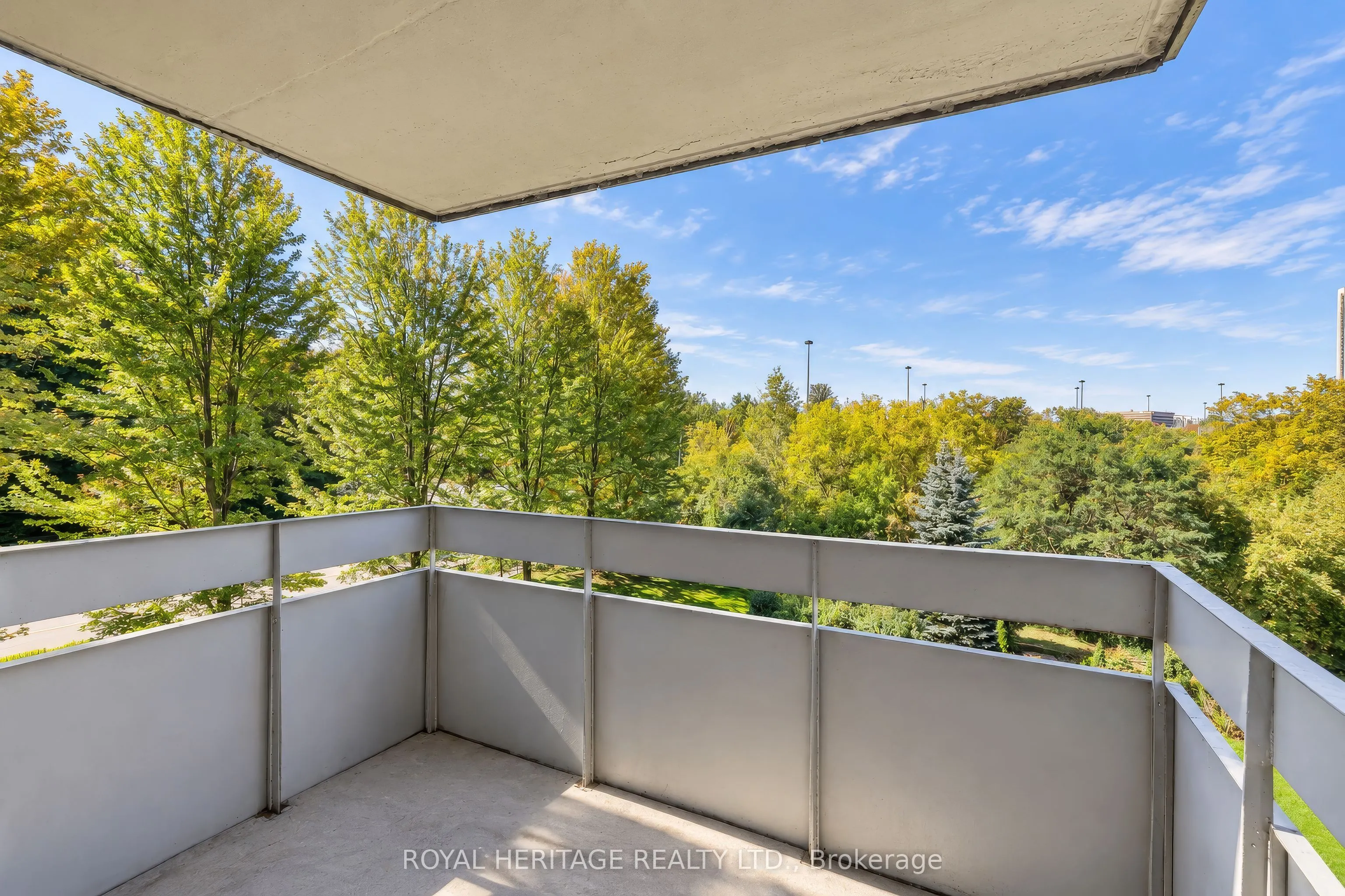 10 Edgecliff Golfway #603