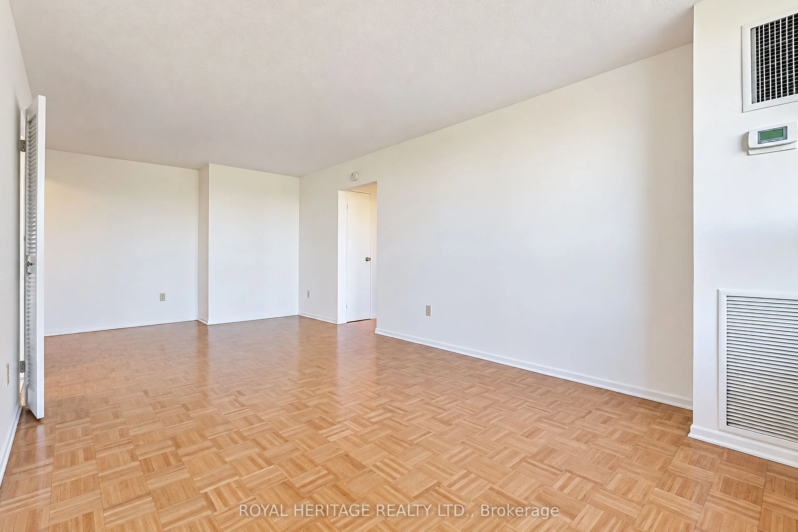 10 Edgecliff Golfway #603