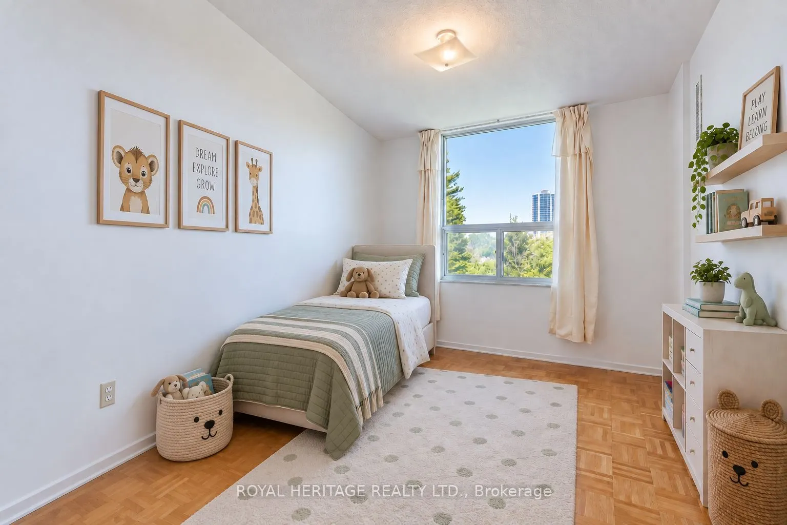 10 Edgecliff Golfway #603